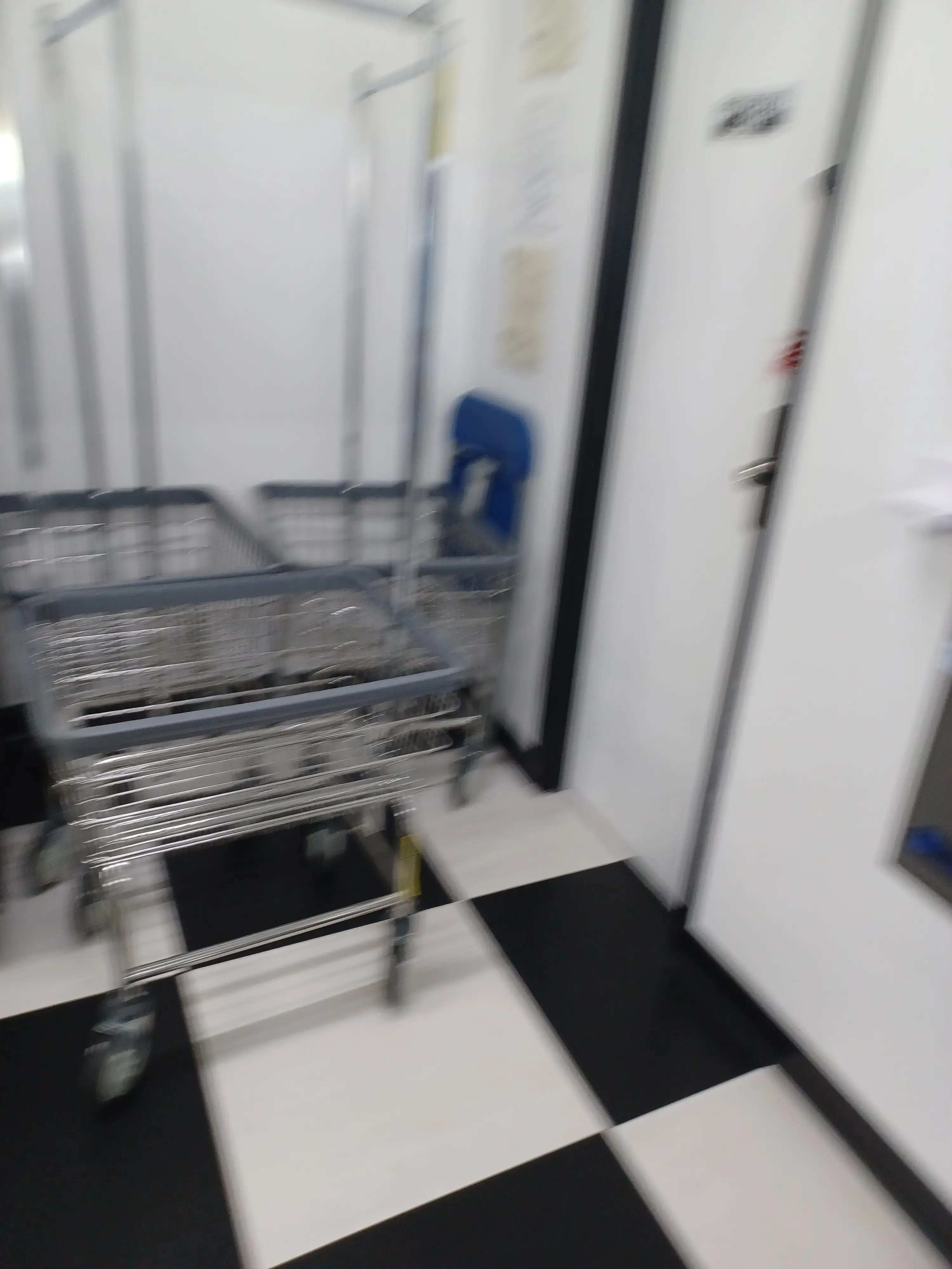 Bubbles Laundry Service thumbnail 12