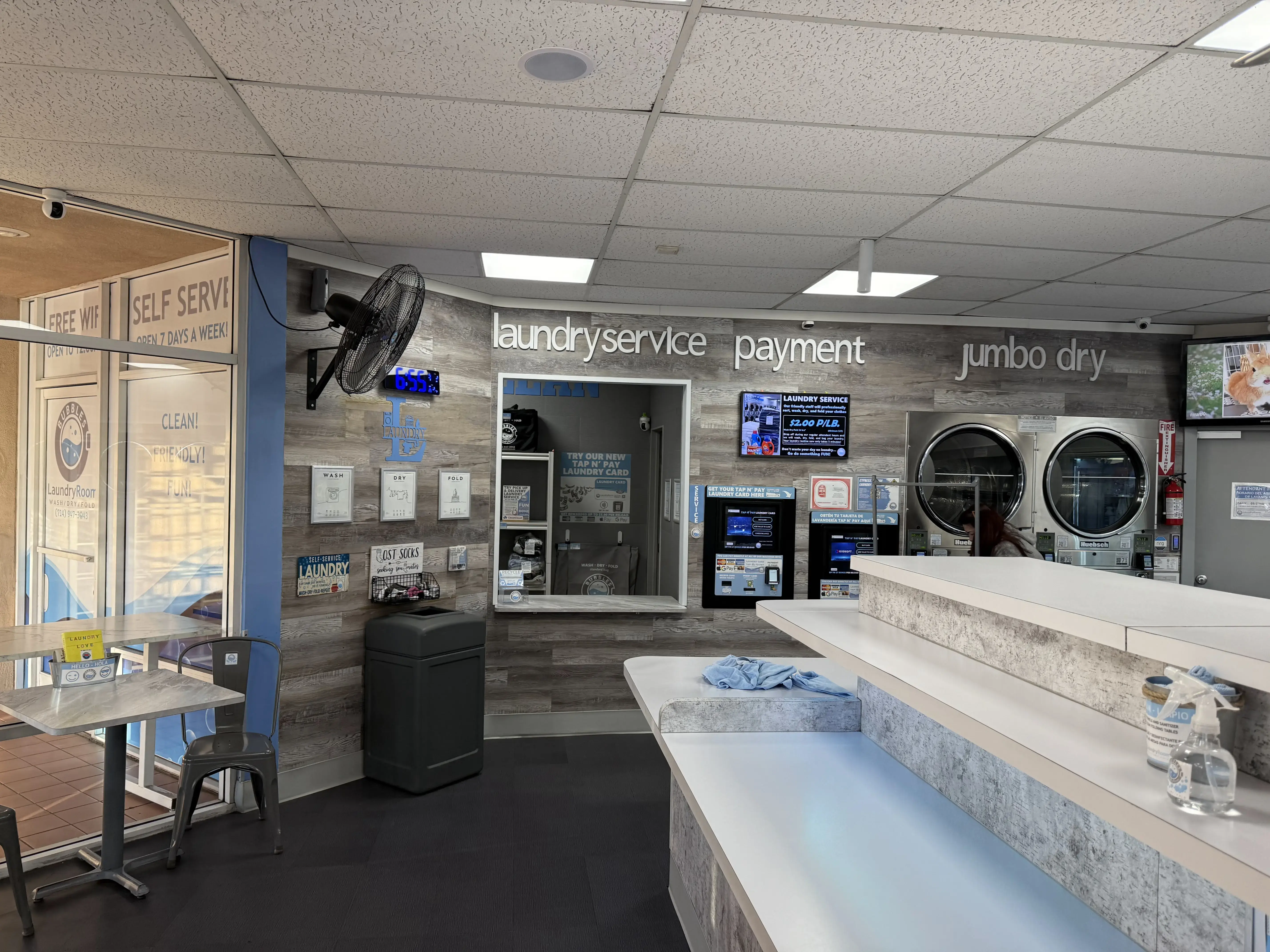 Bubbles LaundryRoom thumbnail 4