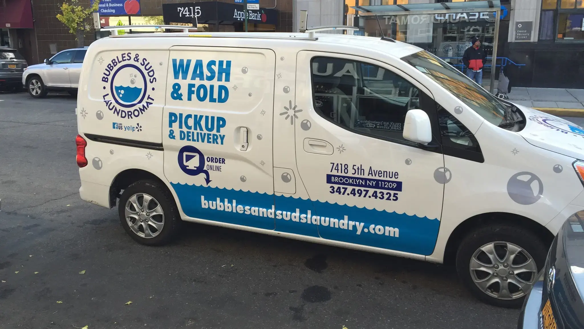 Bubbles & Suds Laundromat - Image 10