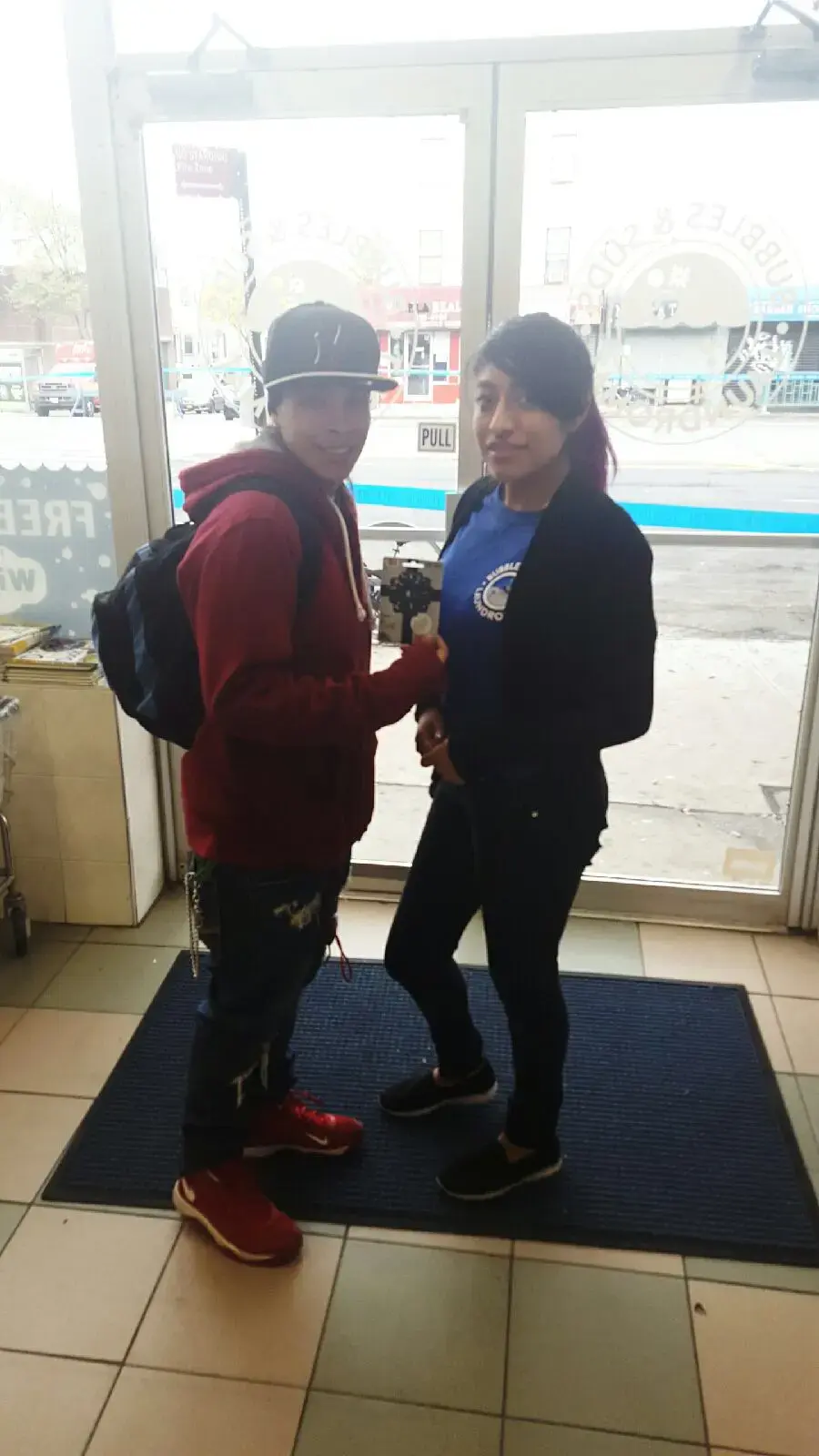 Bubbles & Suds Laundromat thumbnail 15