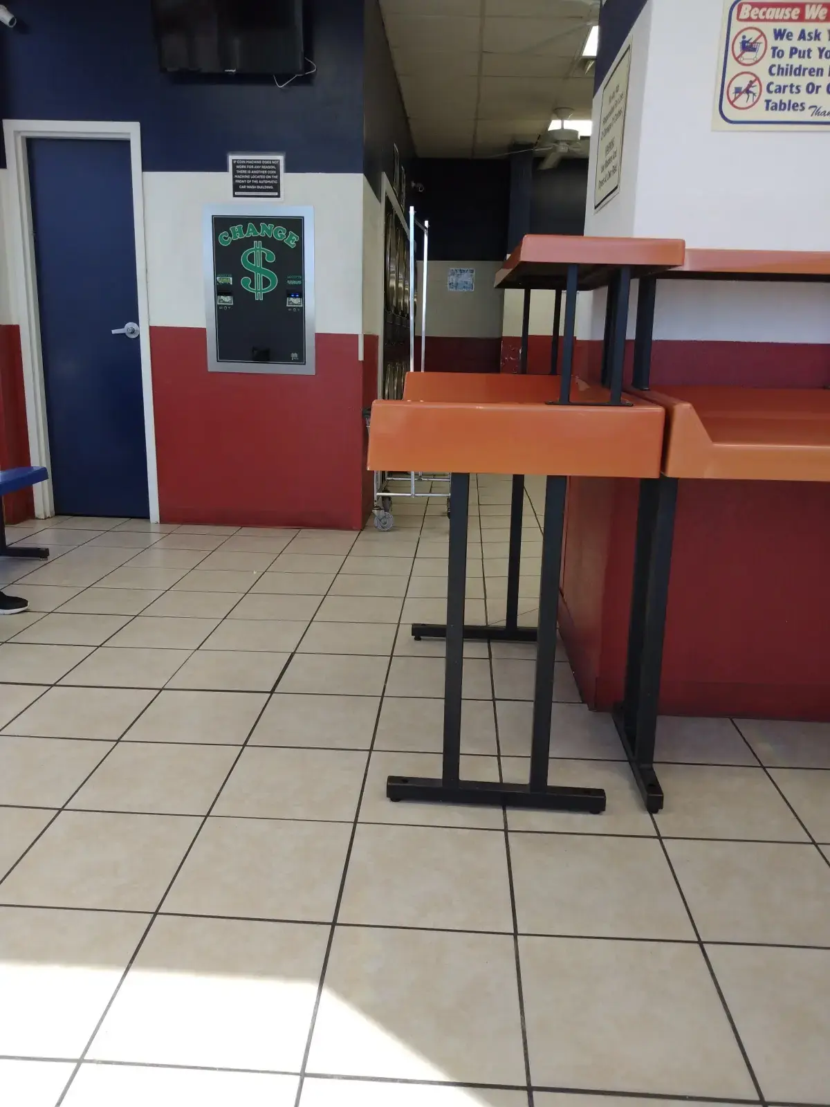 Bubbles Xpress Laundromat thumbnail 6