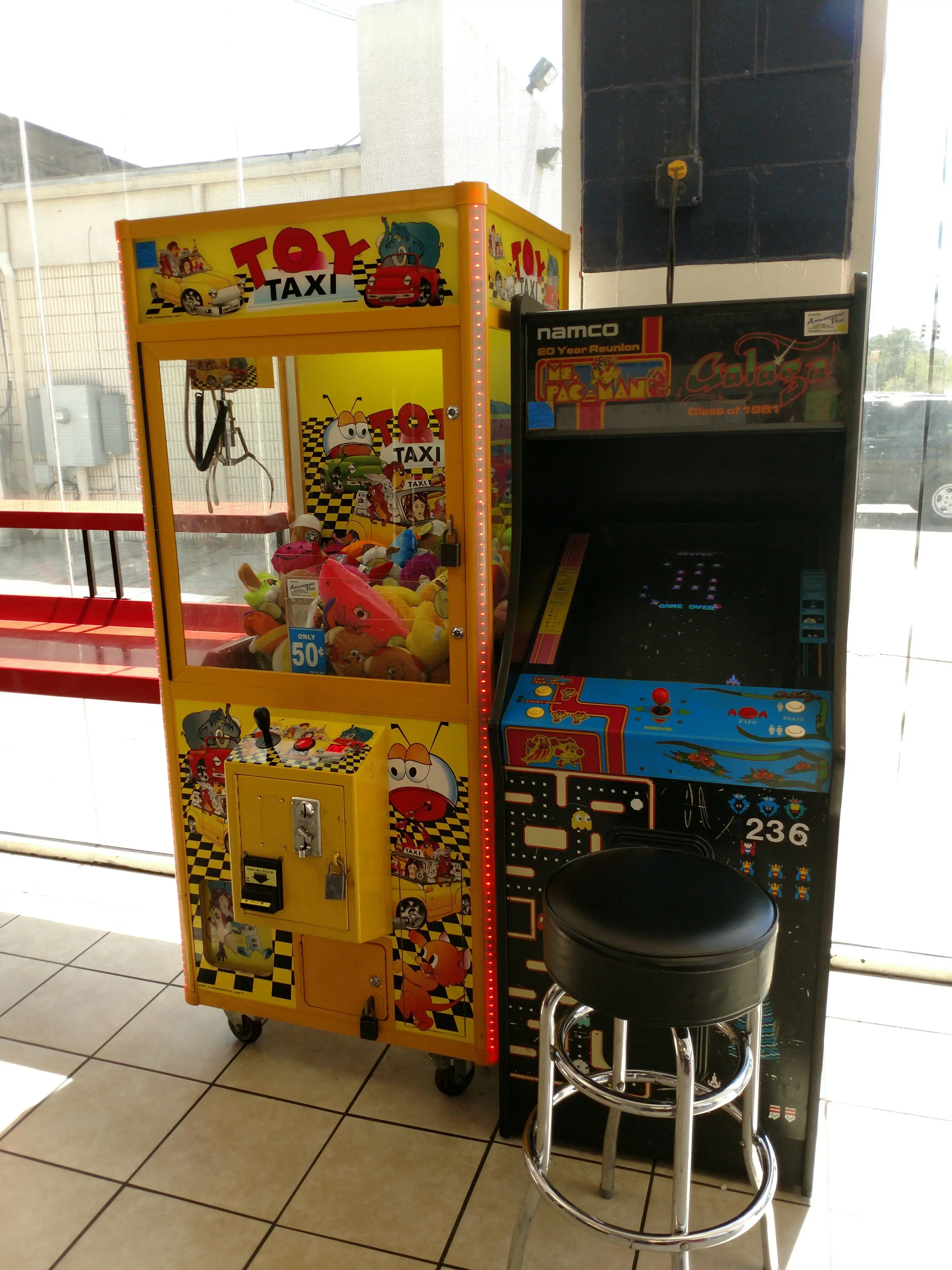 Bubbles Xpress Laundromat - Image 5