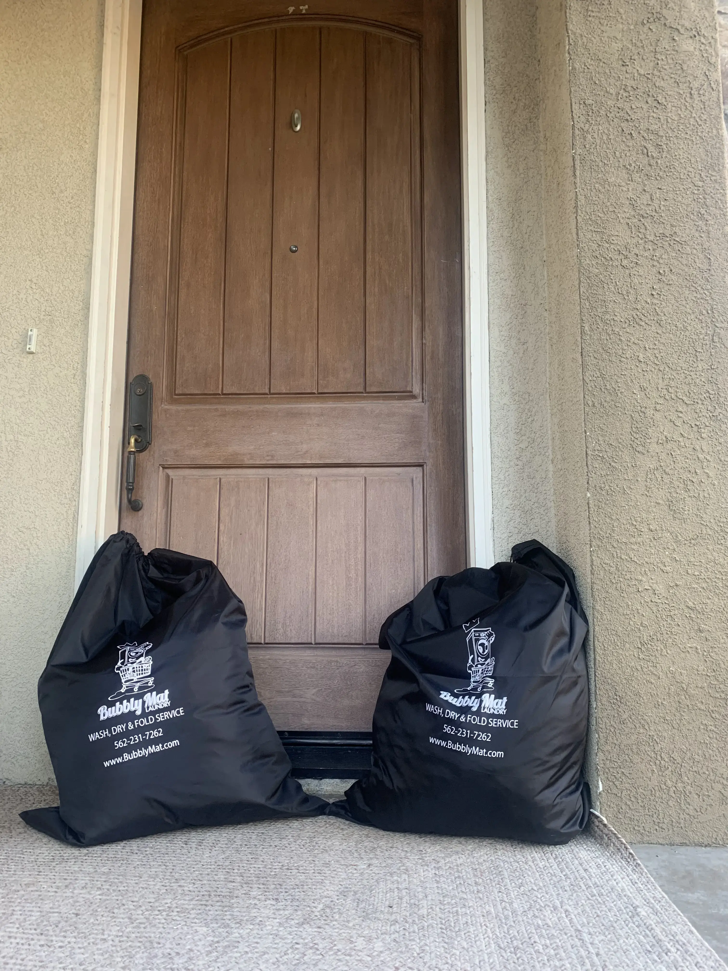 BubblyMat Laundry | Wash & Fold thumbnail 17