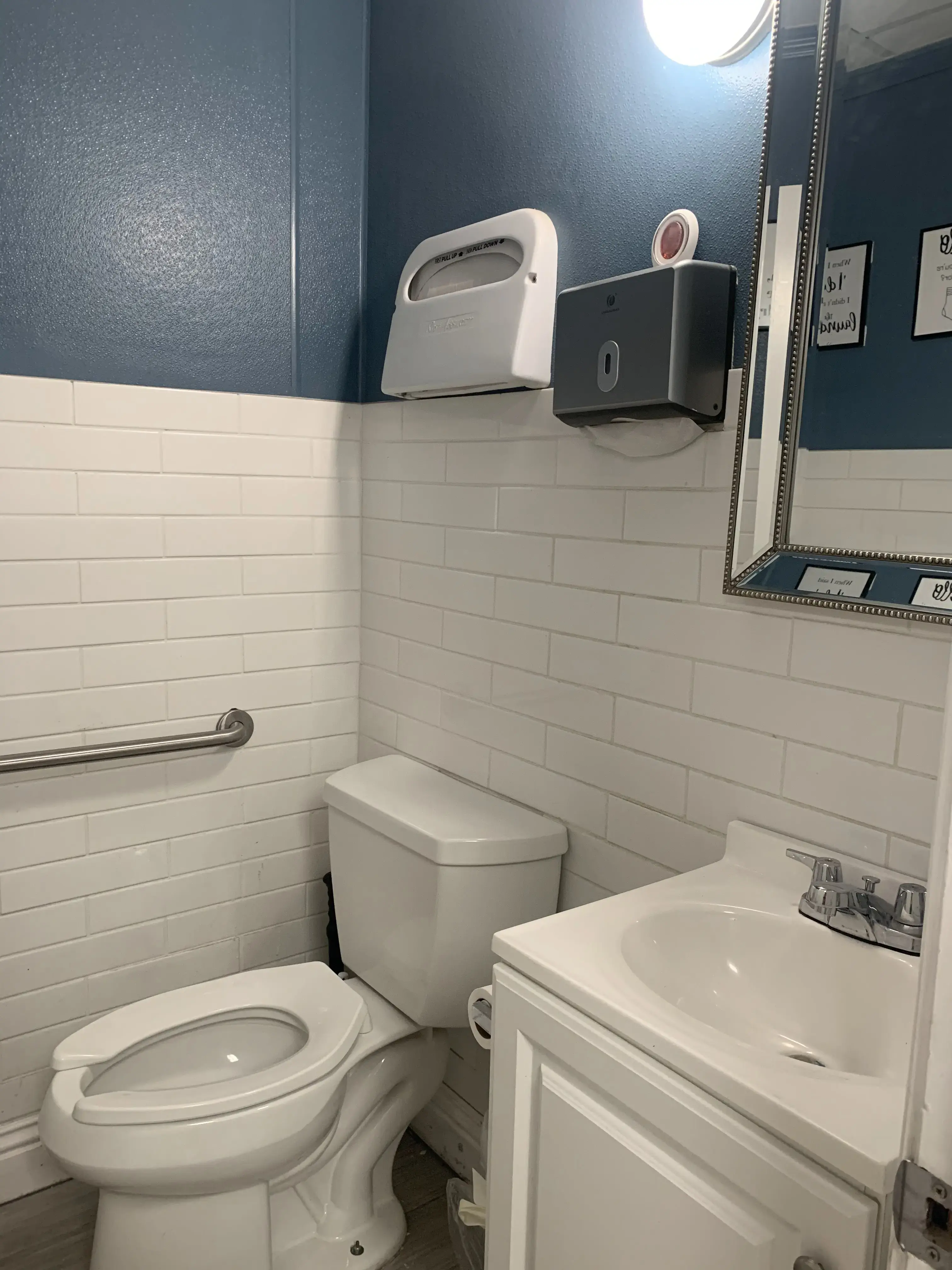 BubblyMat Laundry | Wash & Fold thumbnail 16