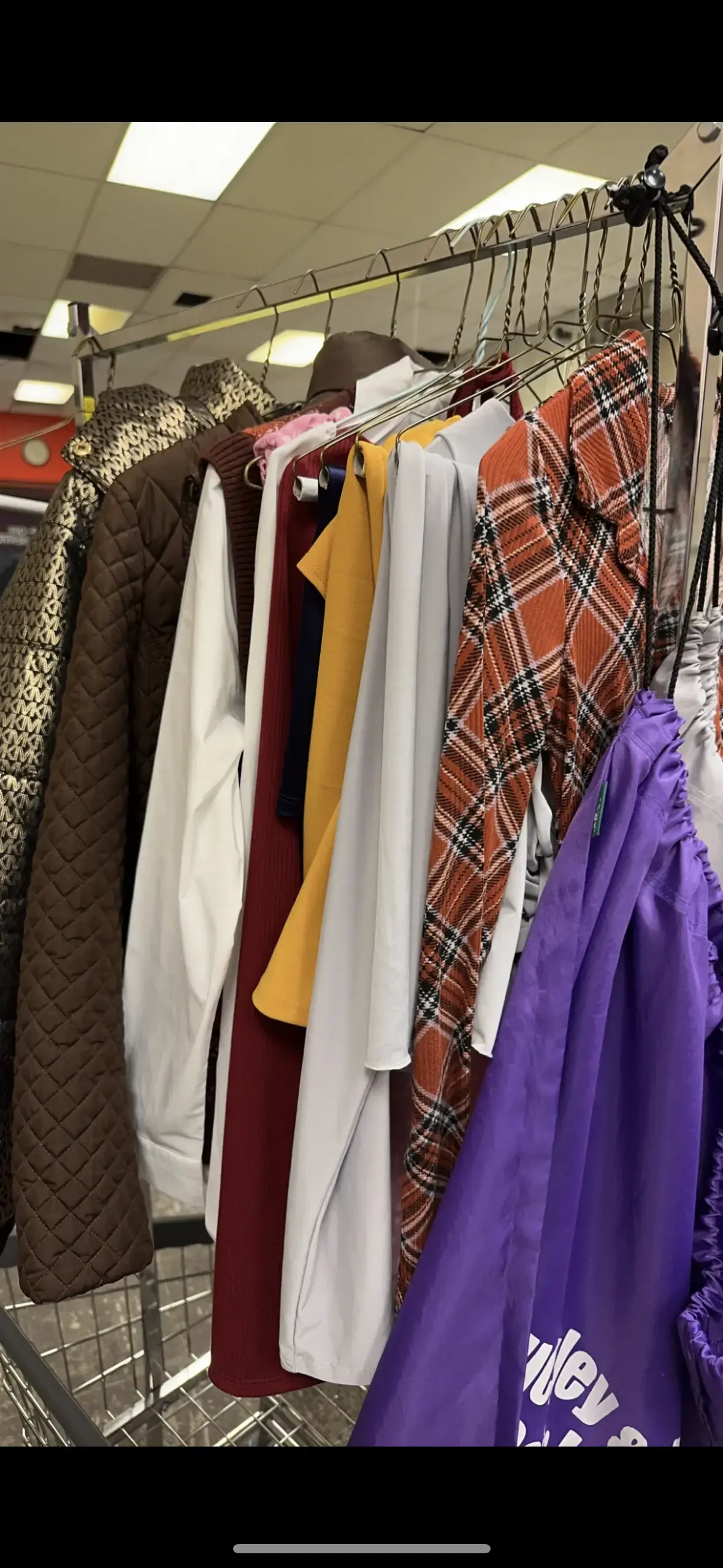 Buckley & Mexico Laundry thumbnail 17