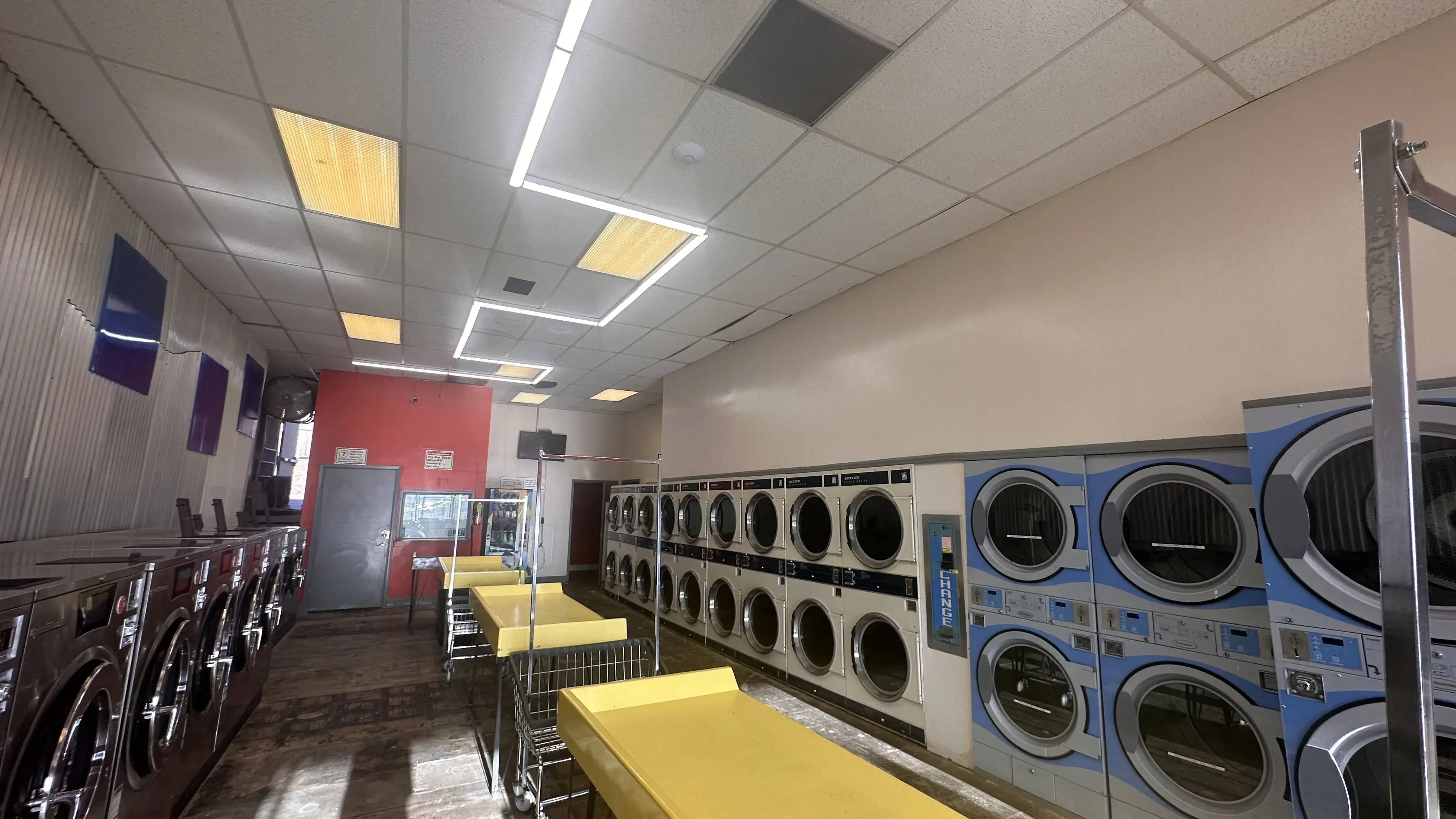 Buckley & Mexico Laundry location