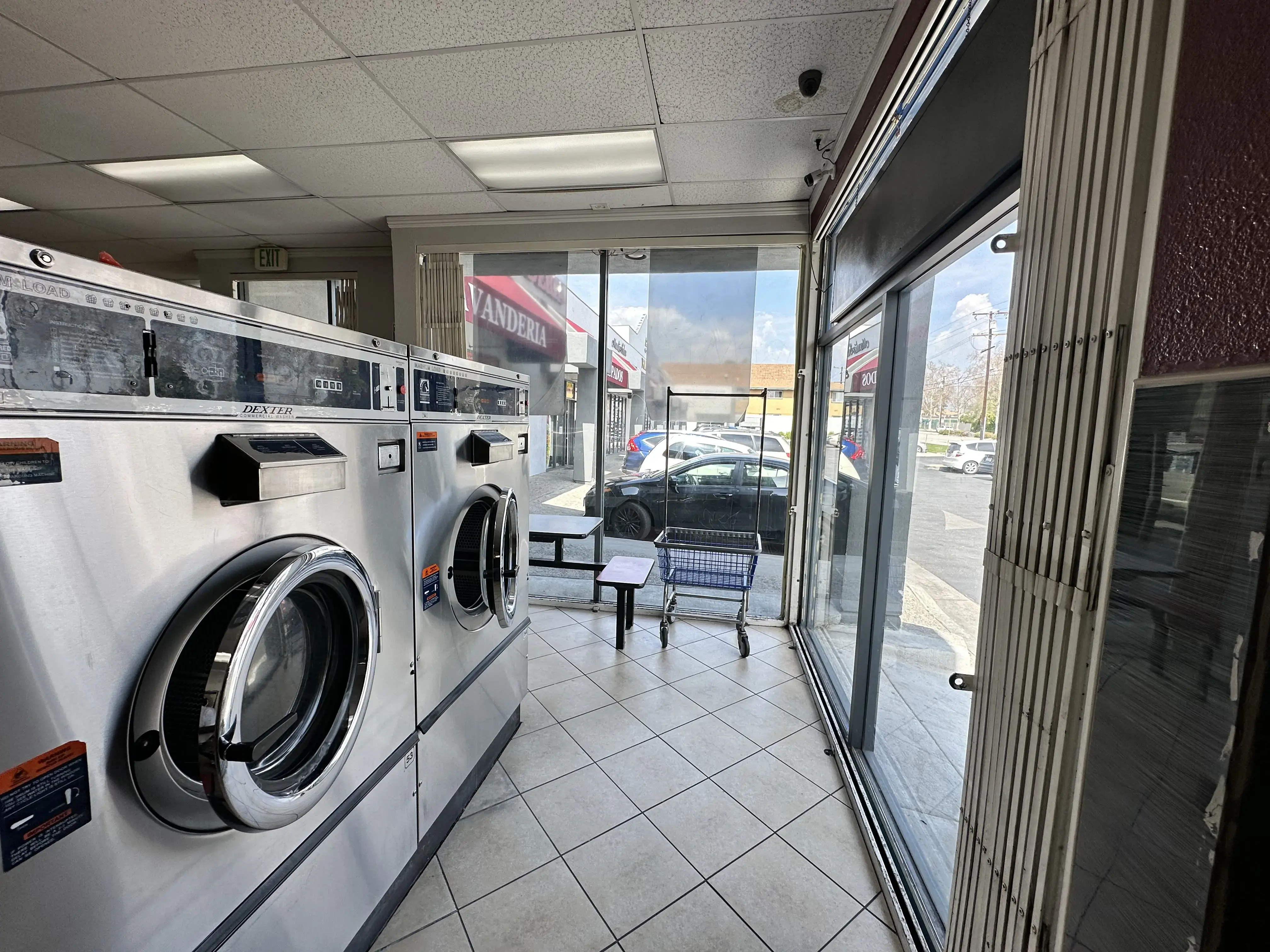 Buddy’s Laundry - Image 2