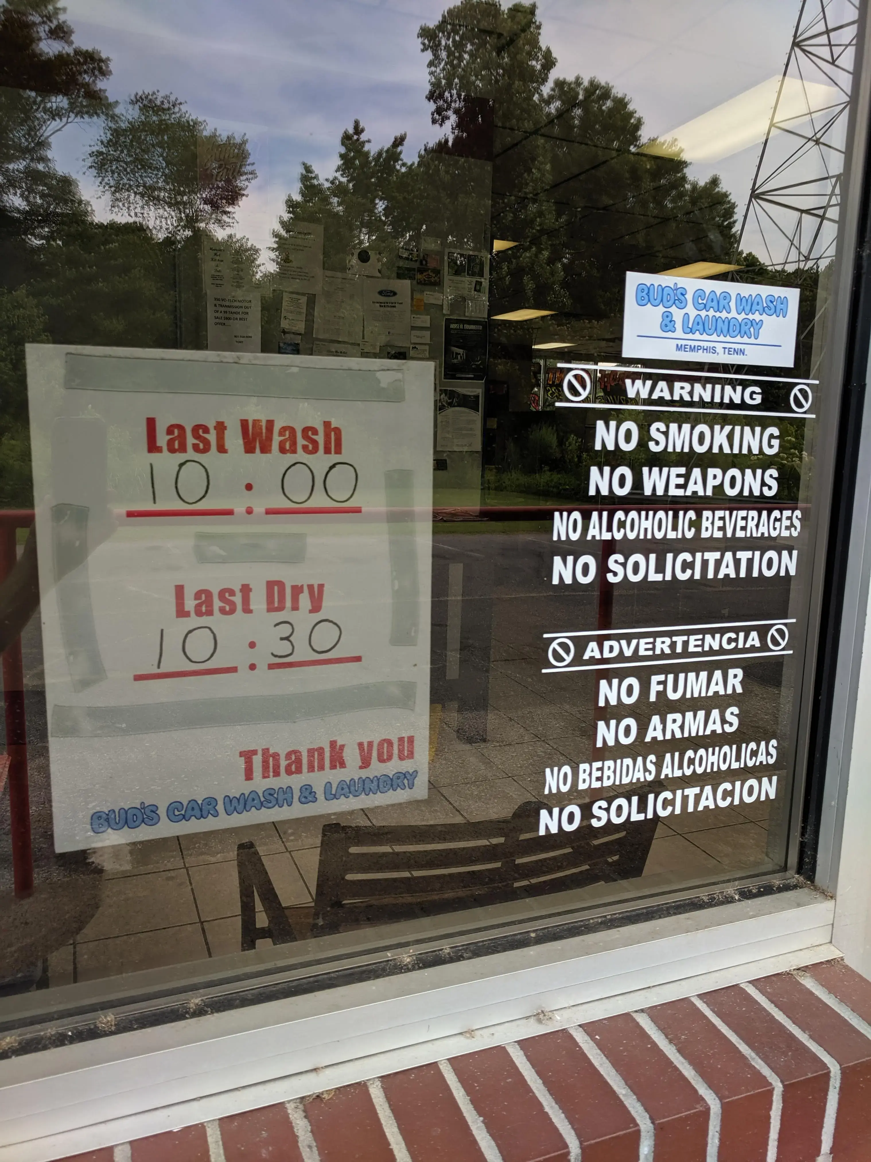 Bud's Car Wash and Laundry - Image 7
