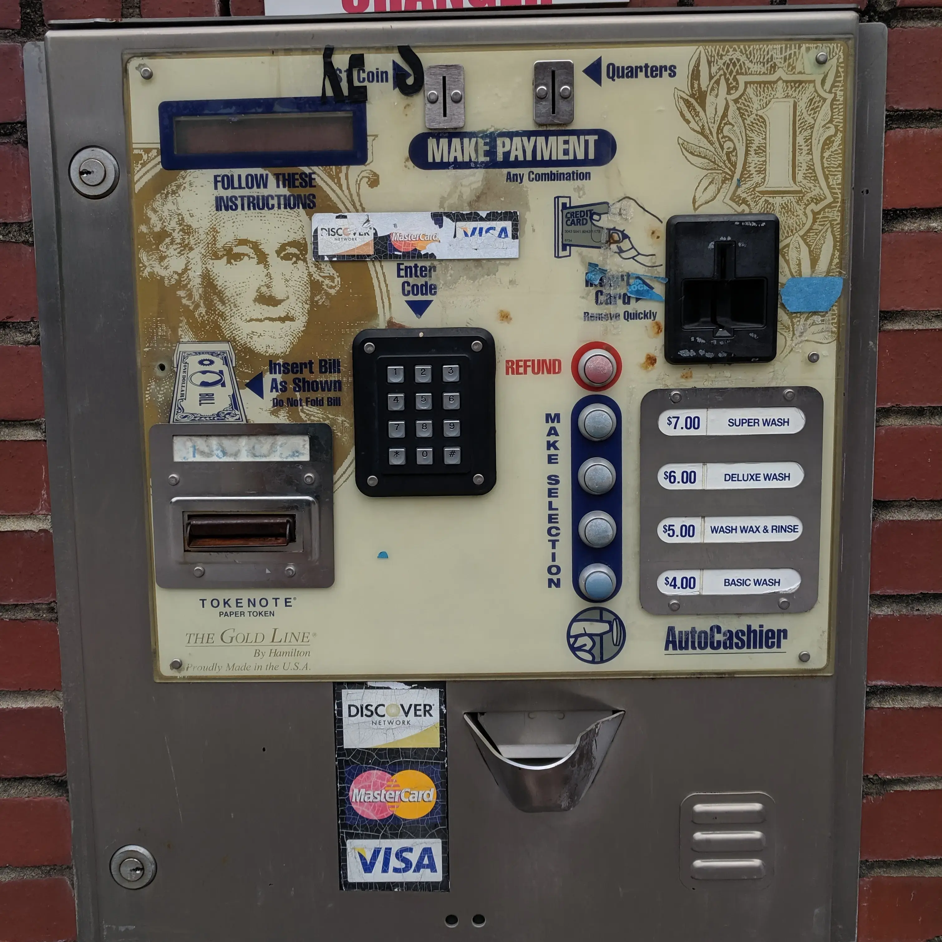 Bud's Car Wash and Laundry - Image 6