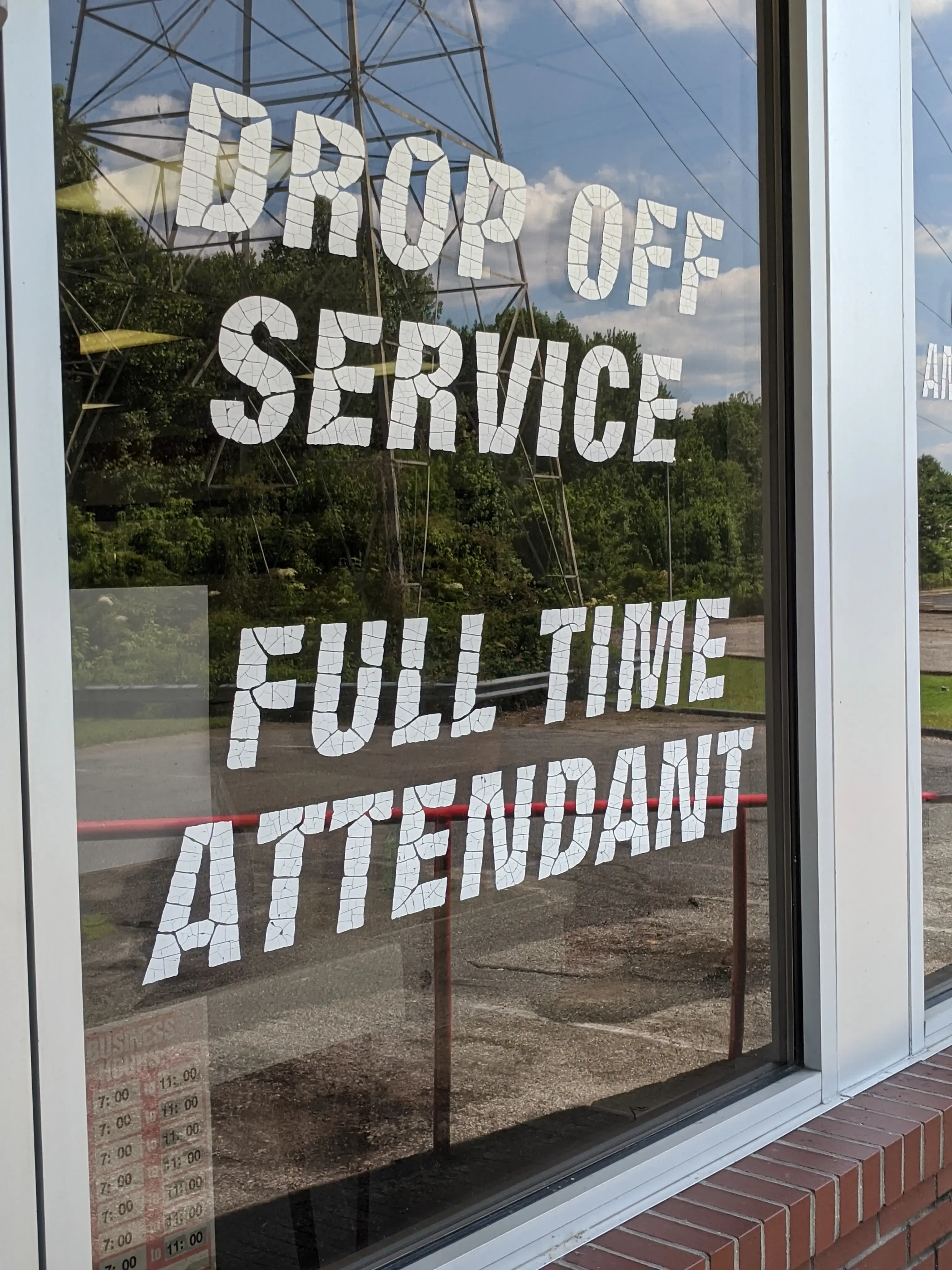 Bud's Car Wash and Laundry thumbnail 14
