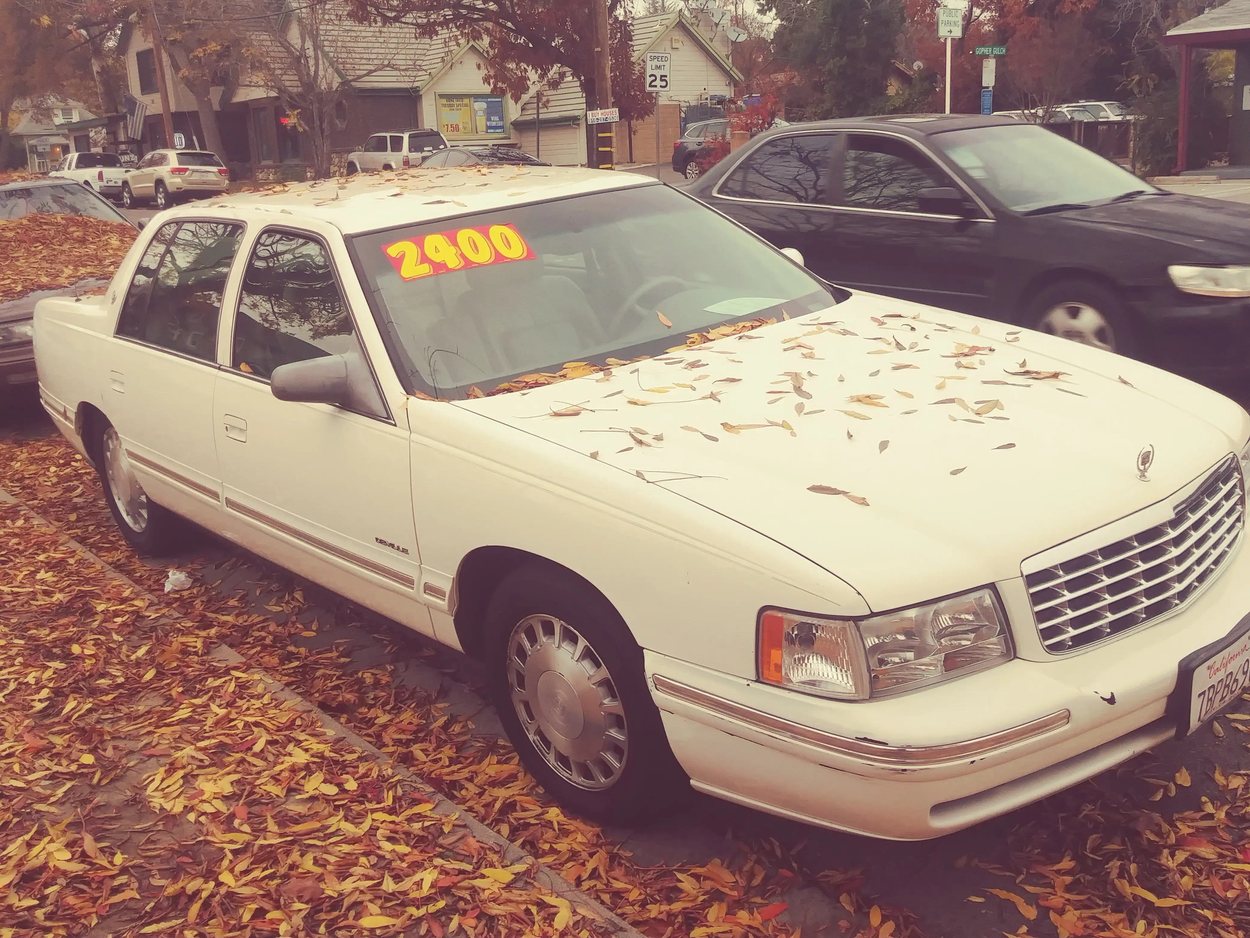 Bud's Dry Cleaning - Image 10