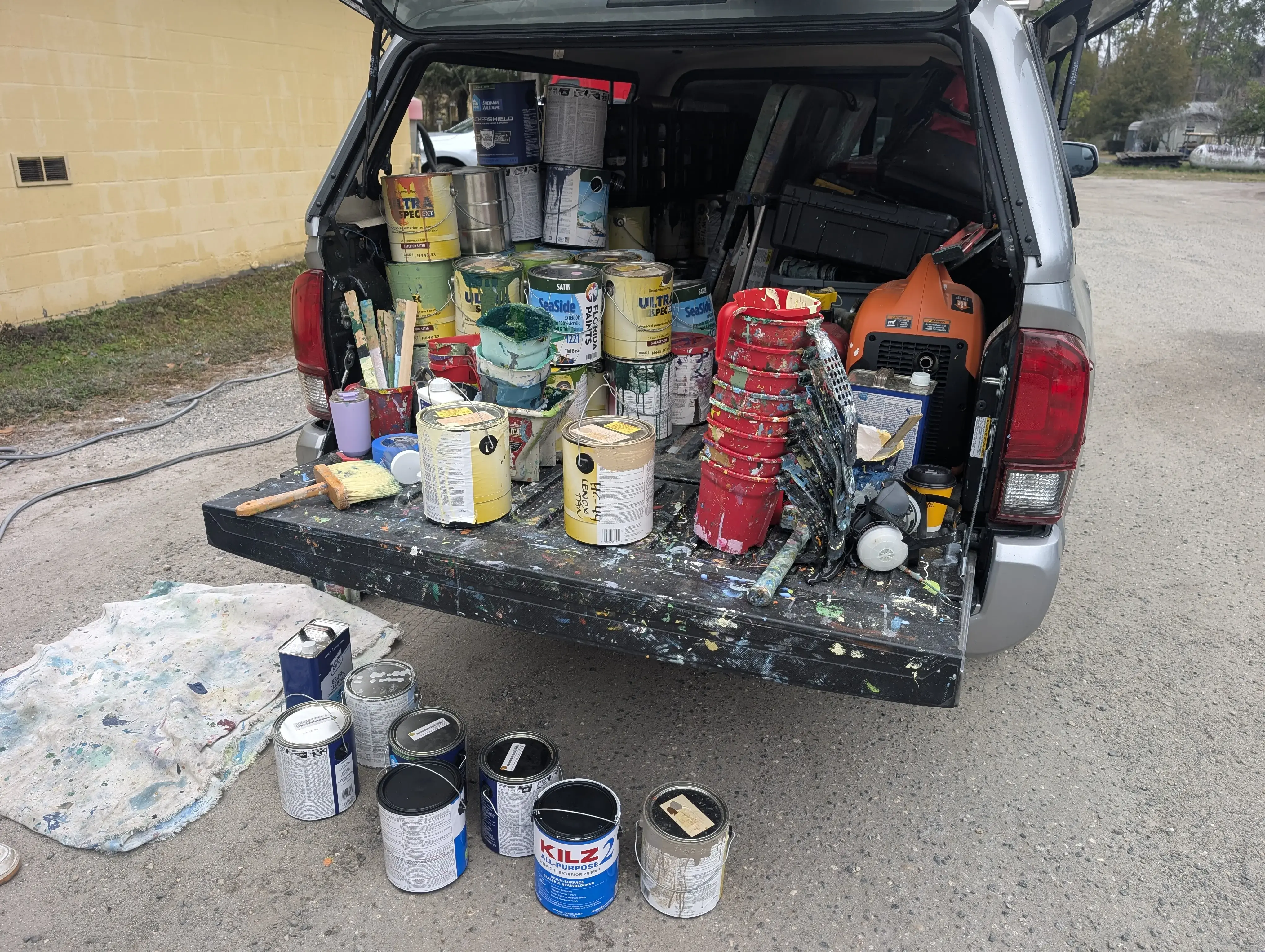 Bud's Suds Coin Laundry thumbnail 10