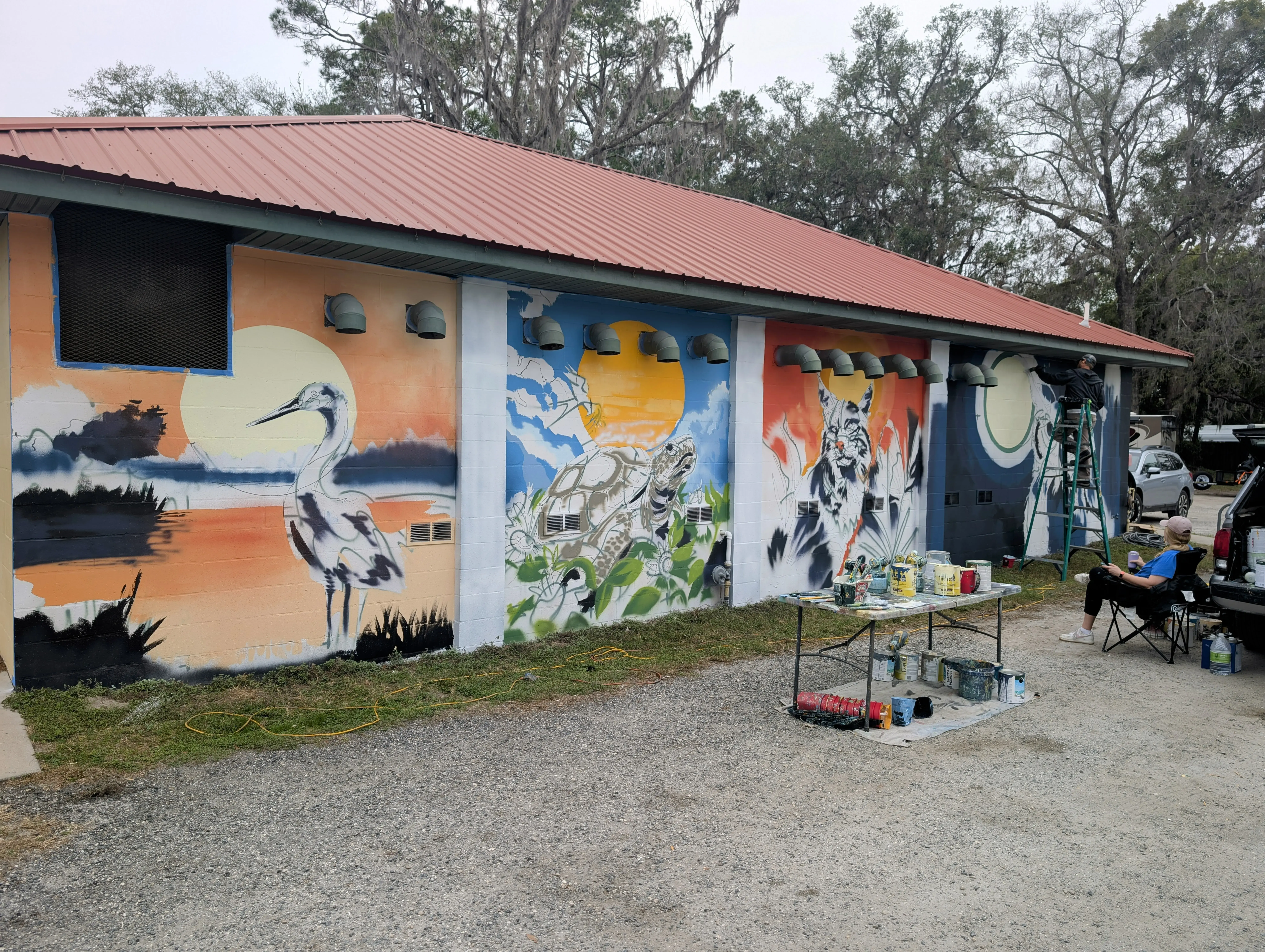 Bud's Suds Coin Laundry - Image 9