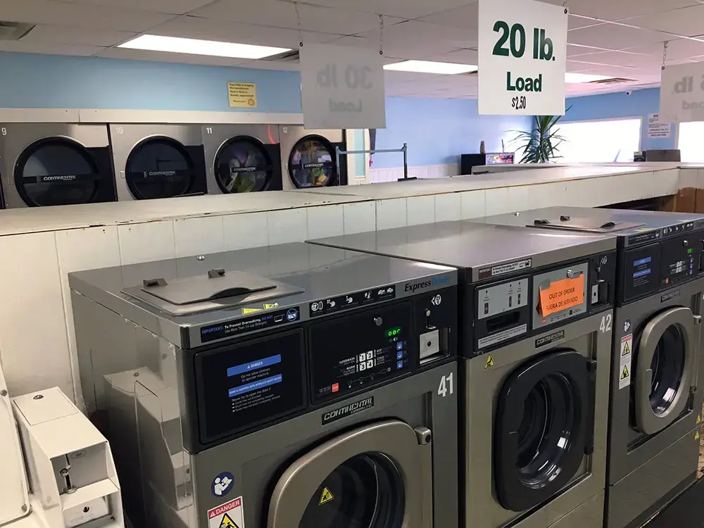 Bufalo Family Laundromat - Image 20