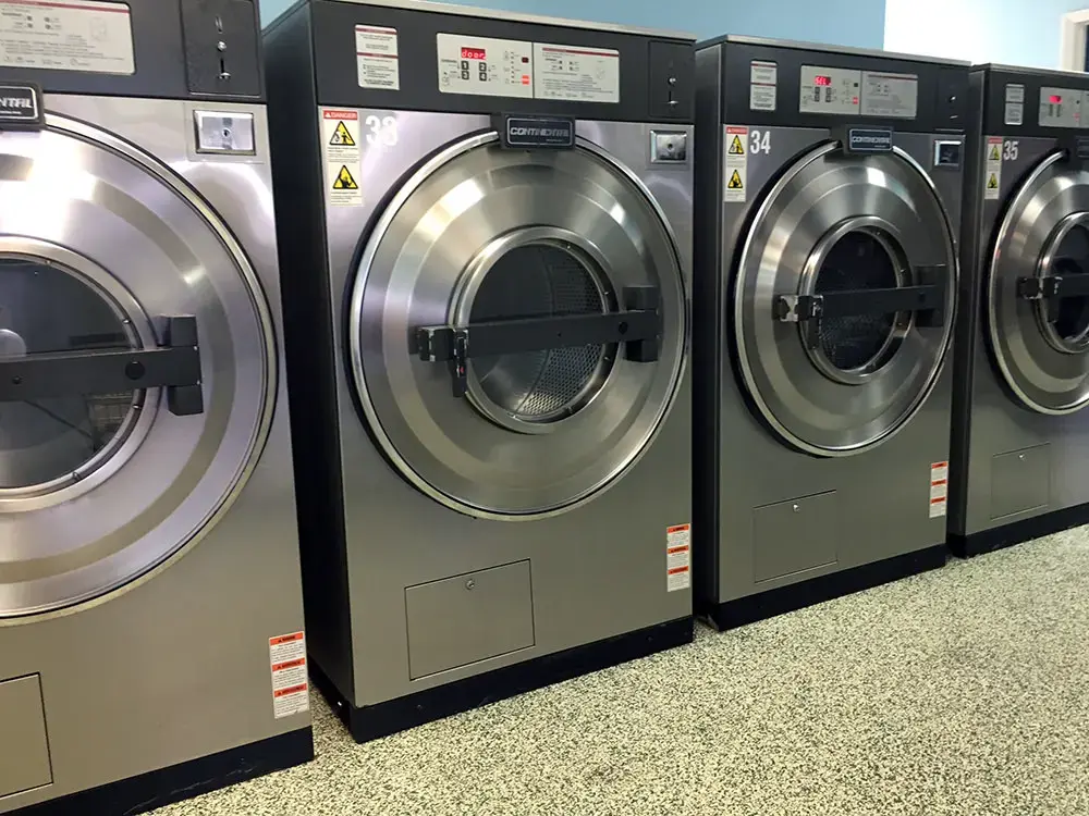Bufalo Family Laundromat thumbnail 18
