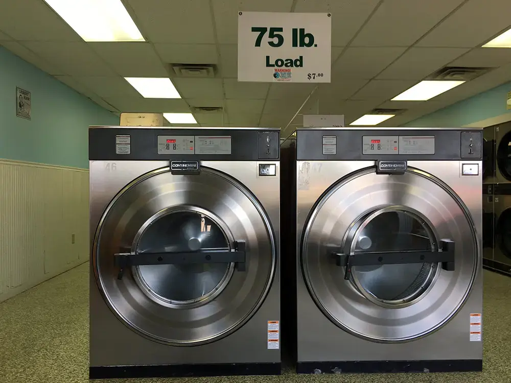 Bufalo Family Laundromat thumbnail 16