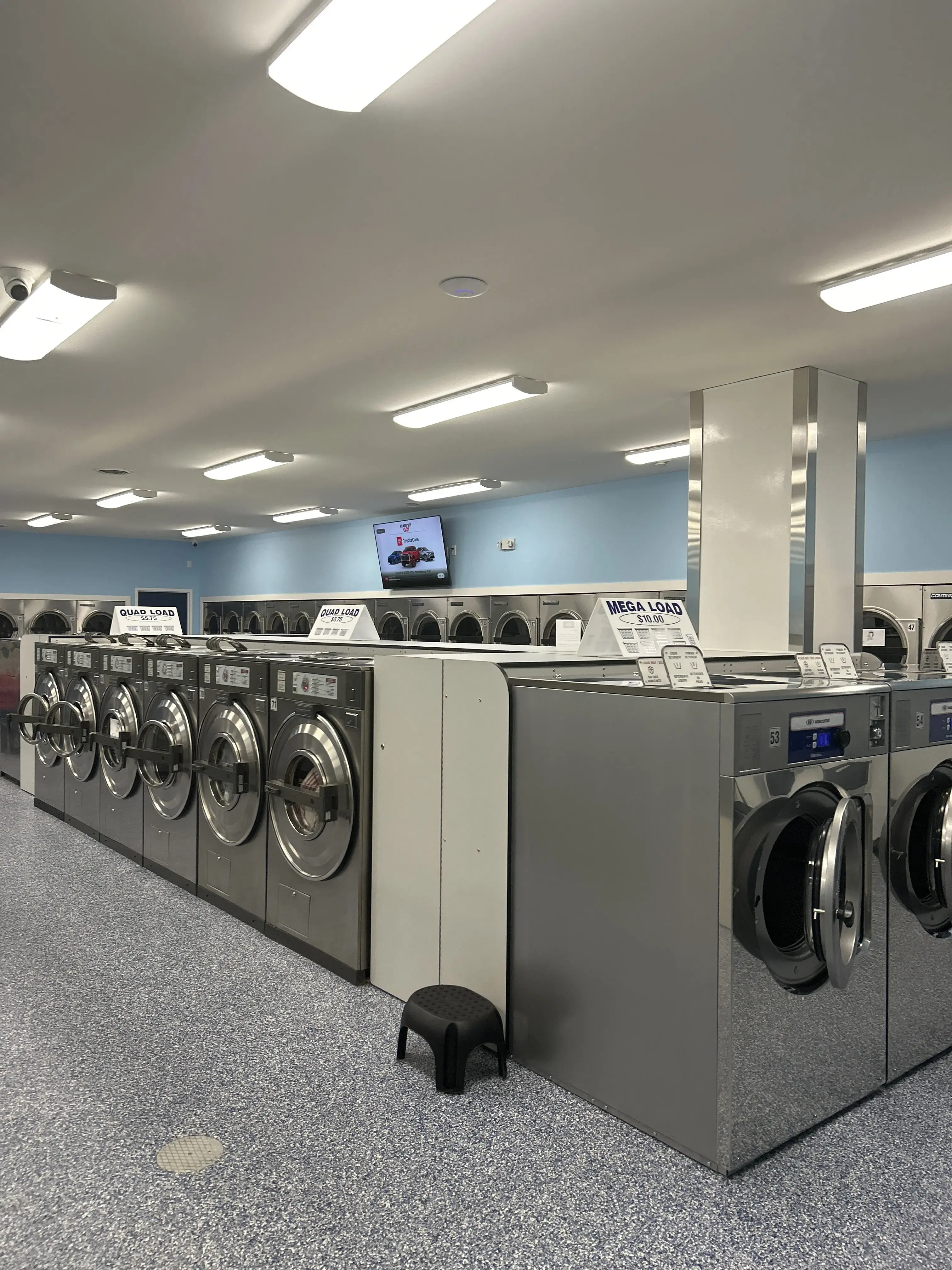 Bufalo Family Laundromat thumbnail 6