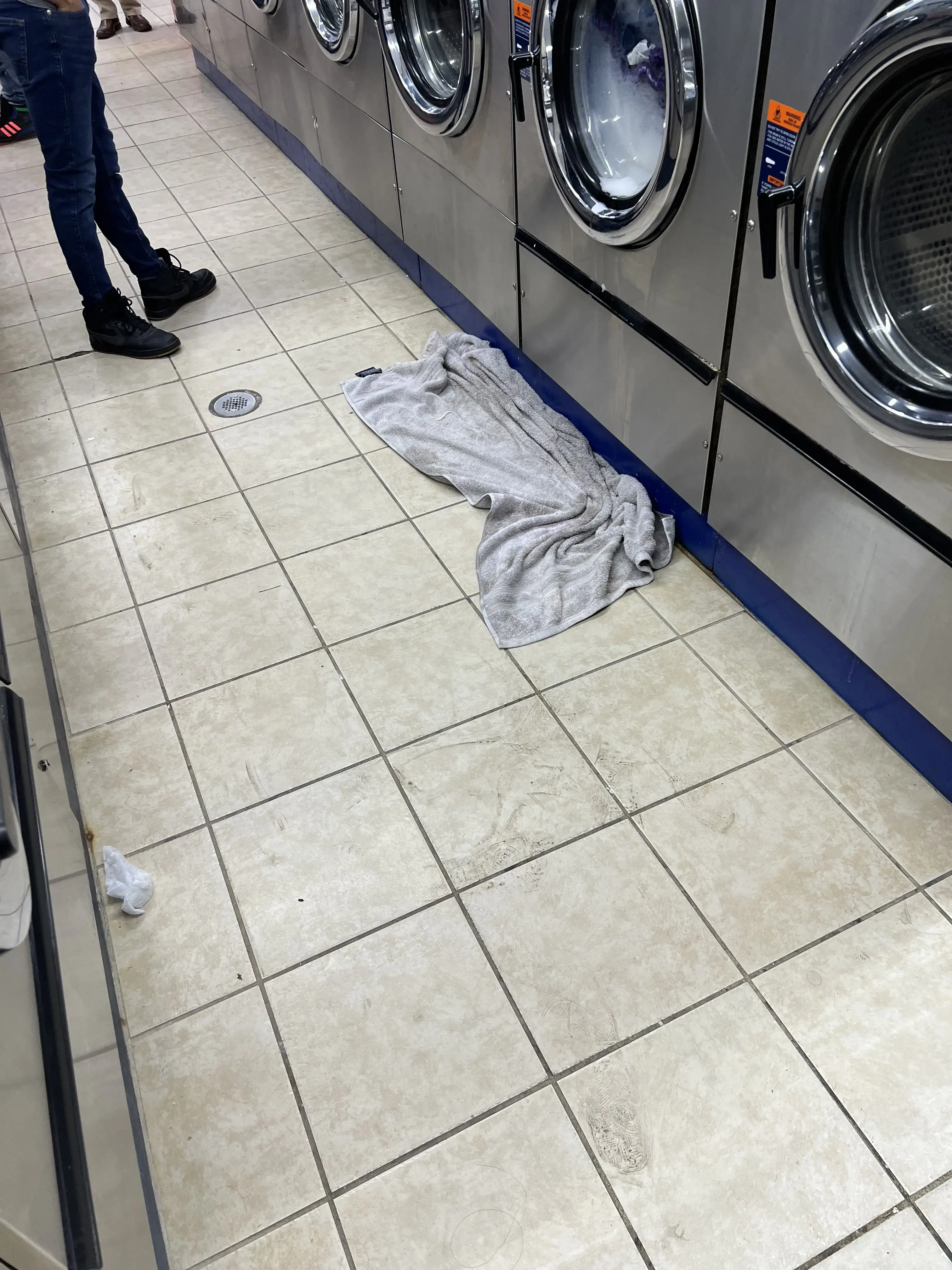 Buford Coin Laundry Atlanta Lavanderia, FREE DRY - Image 13