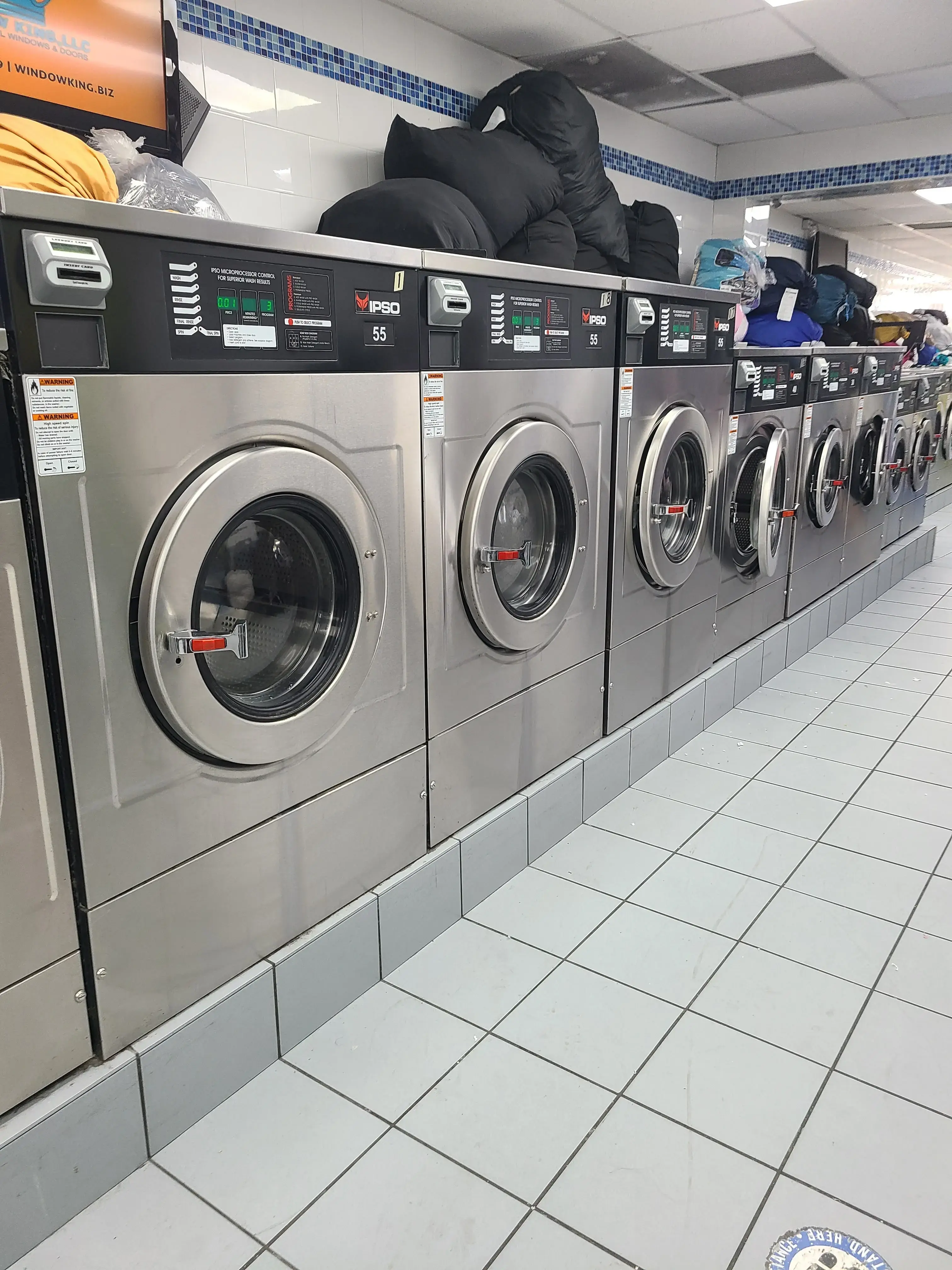 Buhre Laundromat - Image 1