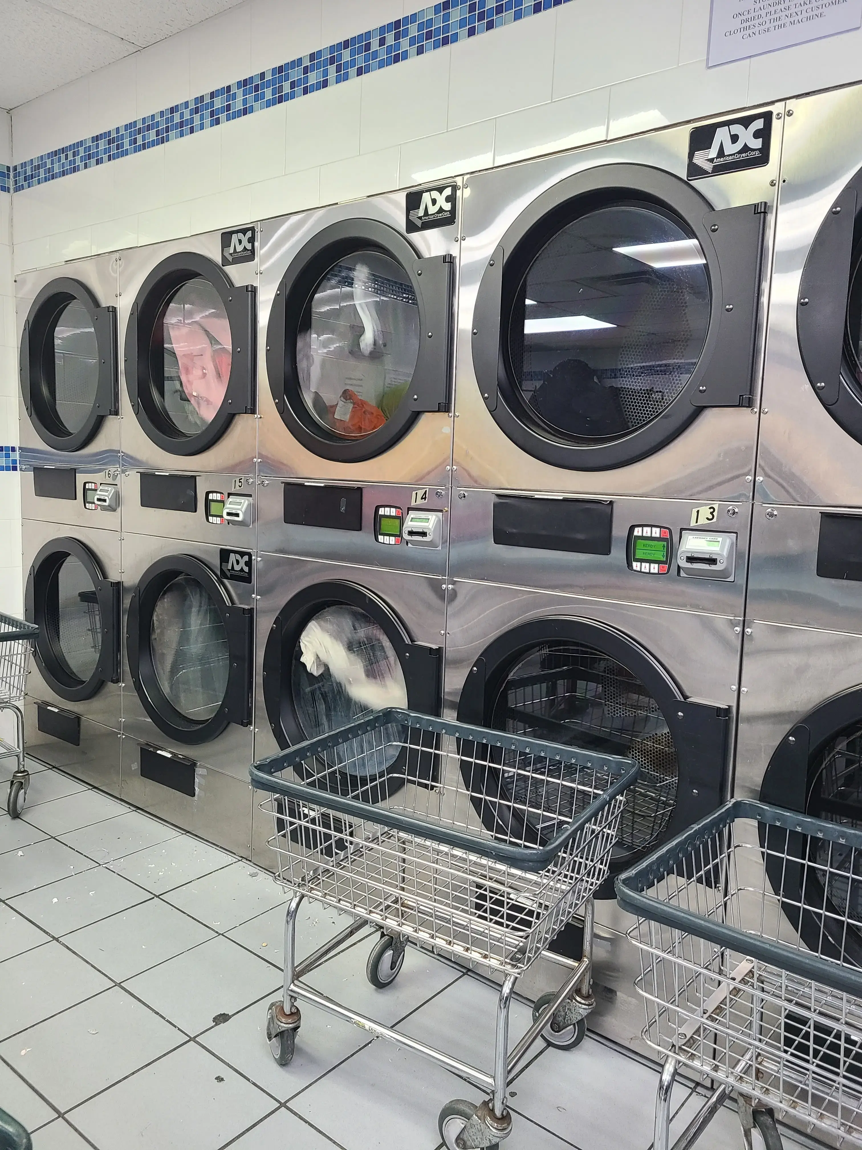 Buhre Laundromat thumbnail 9