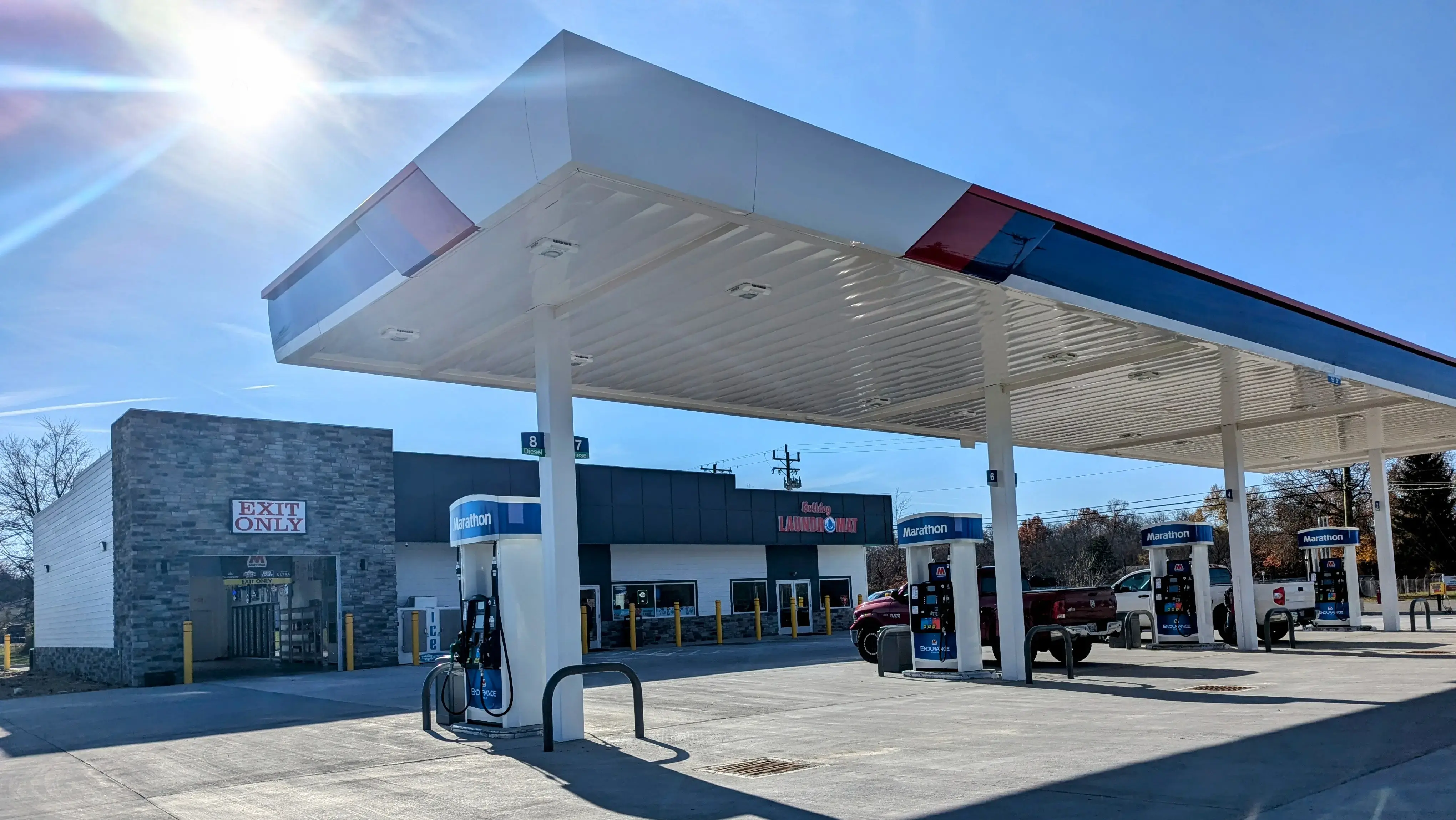 Bulldog Laundromat - Image 4