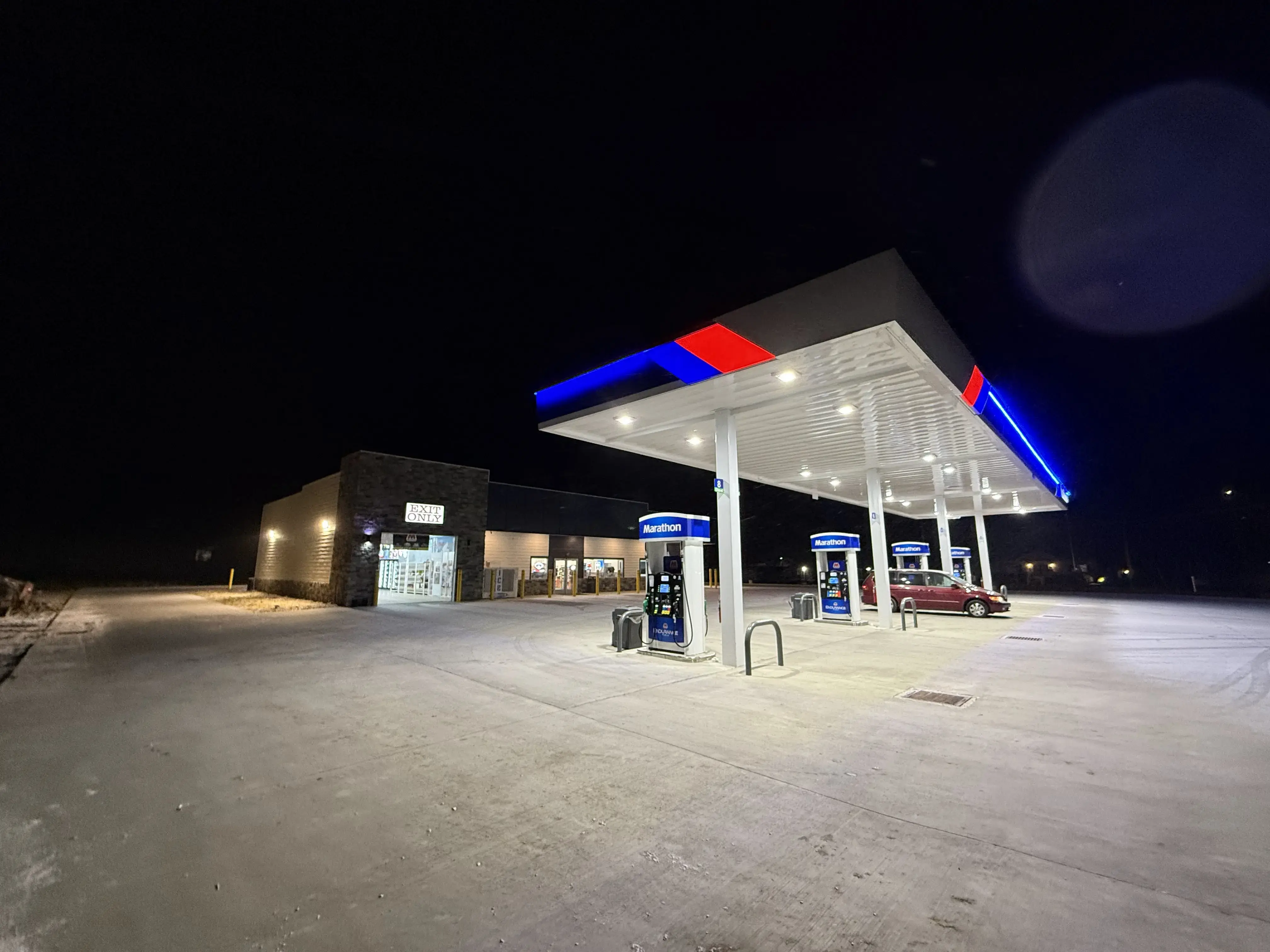 Bulldog Laundromat thumbnail 1