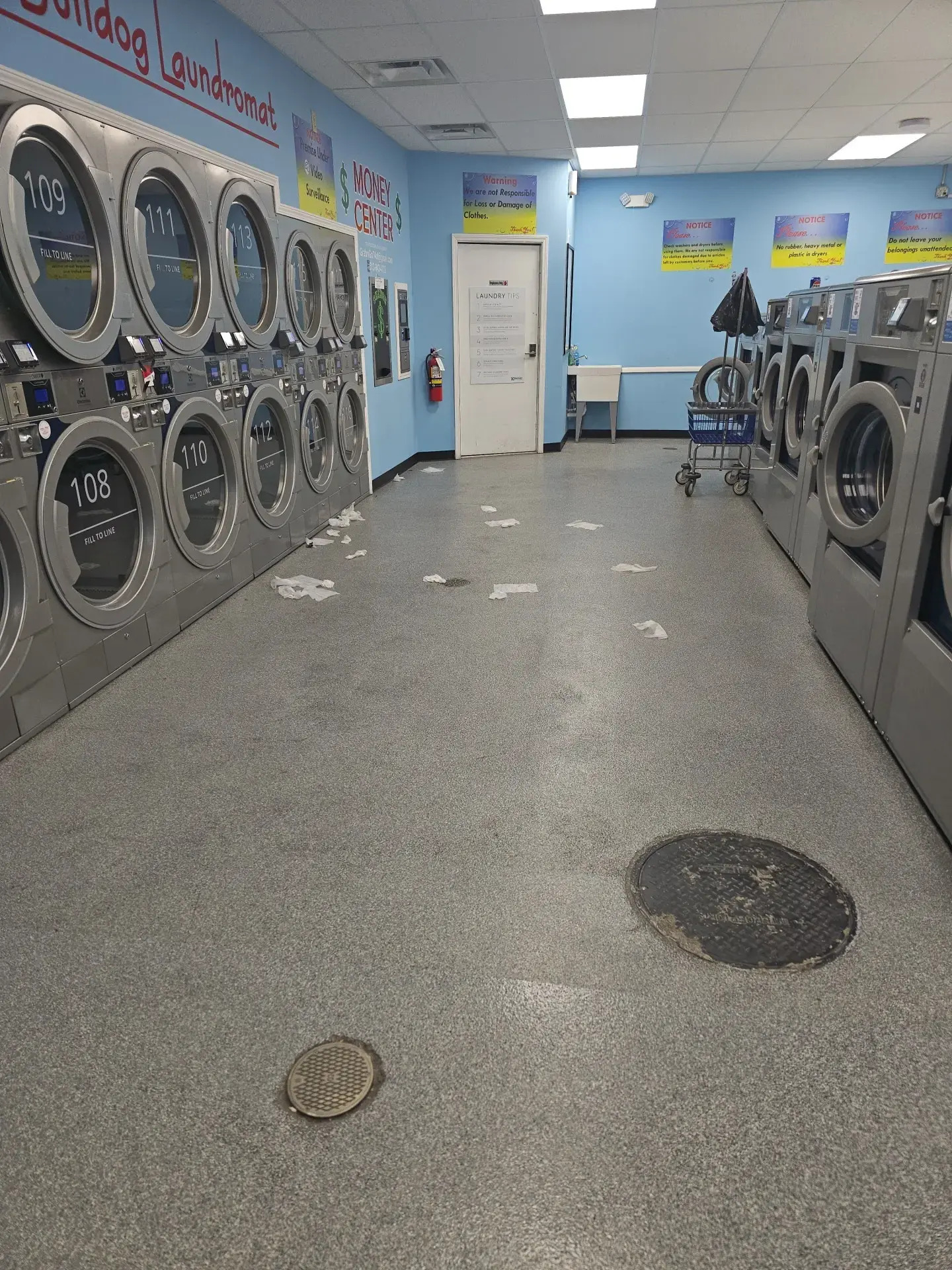 Bulldog Laundromat and GrabnGo Drivethru thumbnail 3