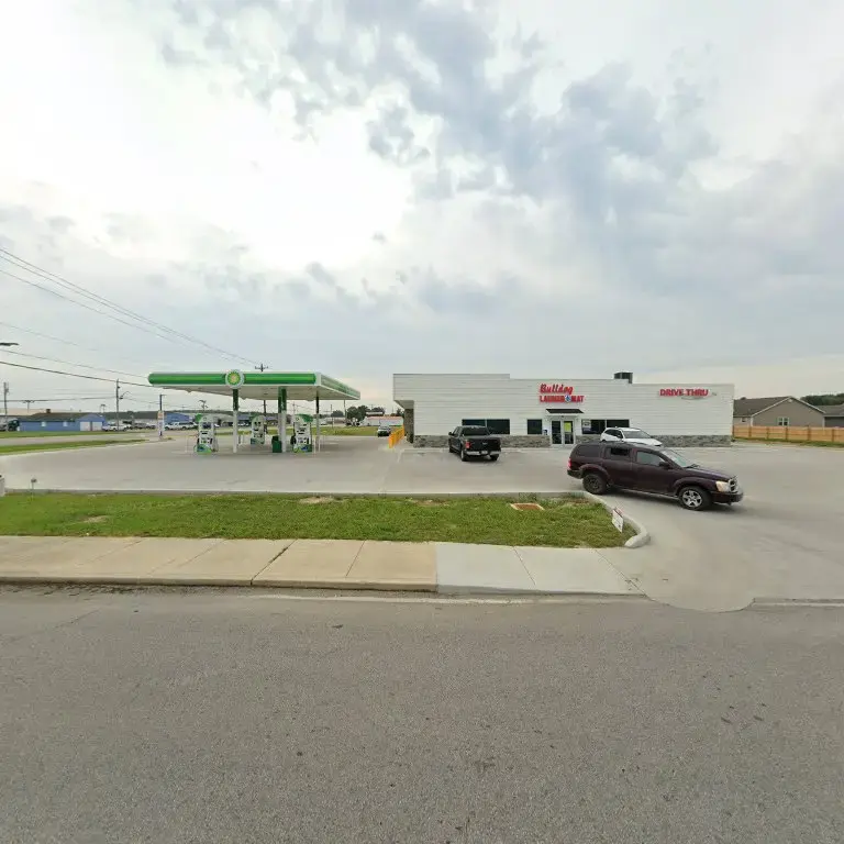 Bulldog Laundromat - Image 5