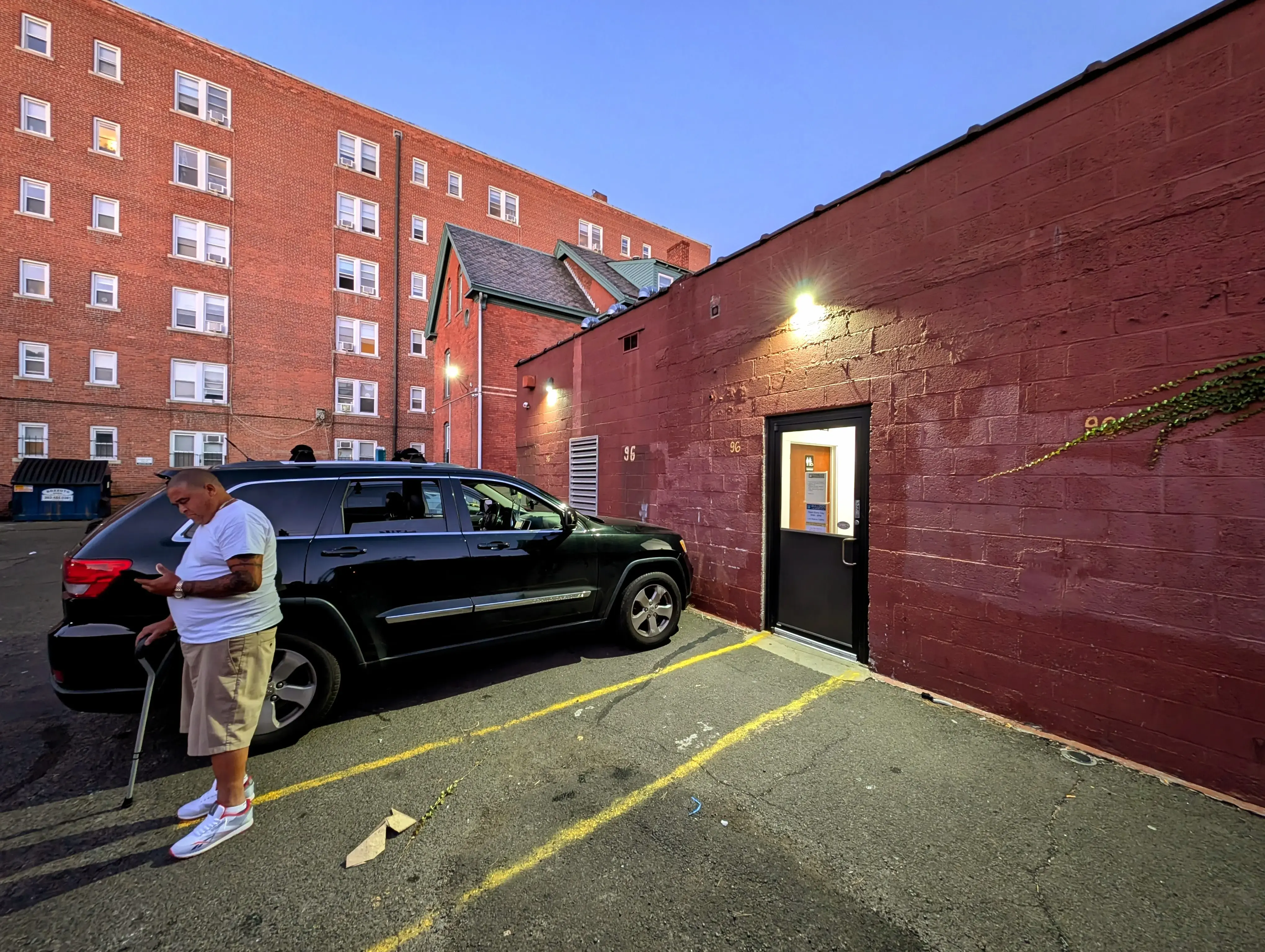 Bulldog Laundromat - Image 3