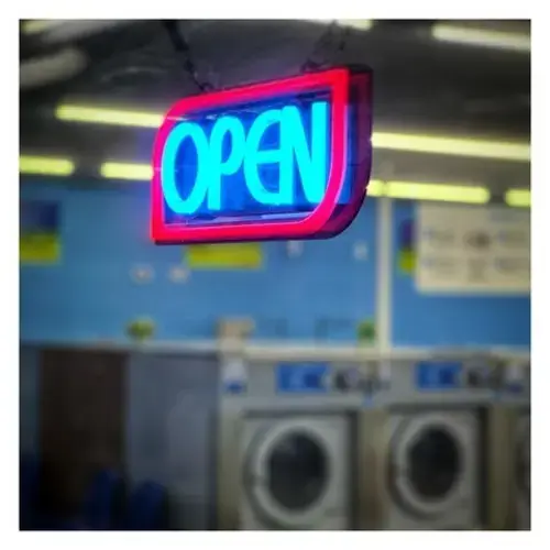 Bulldog Laundromat location