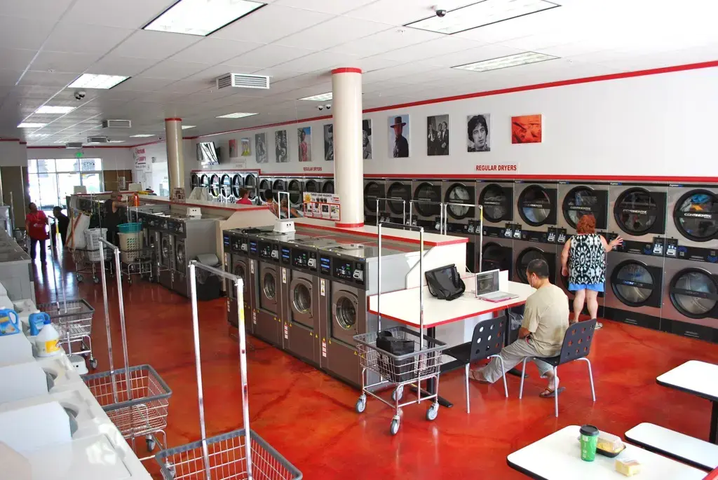 Burbank Laundry thumbnail 13