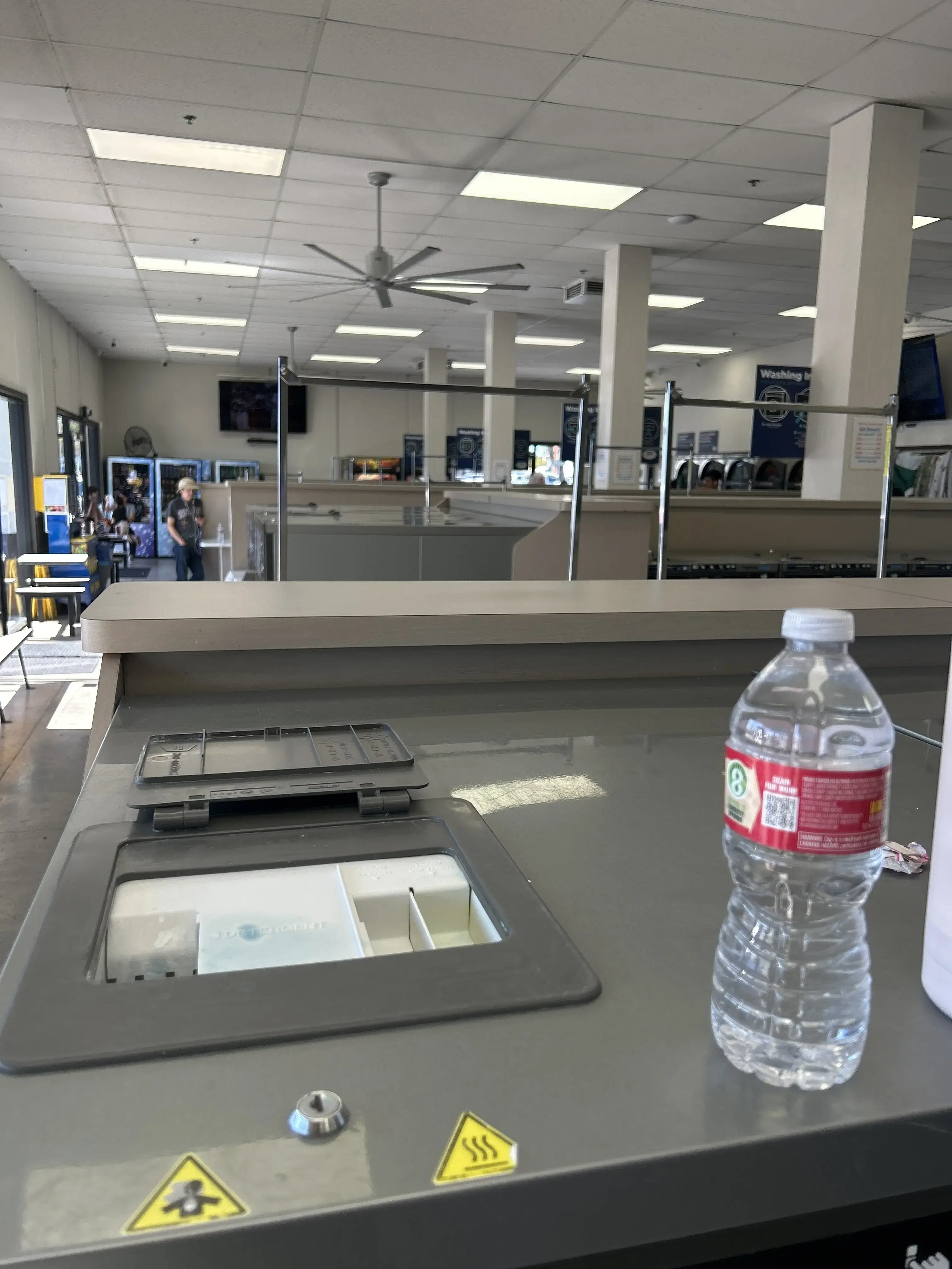 Burbank Wash & Dry - Image 12