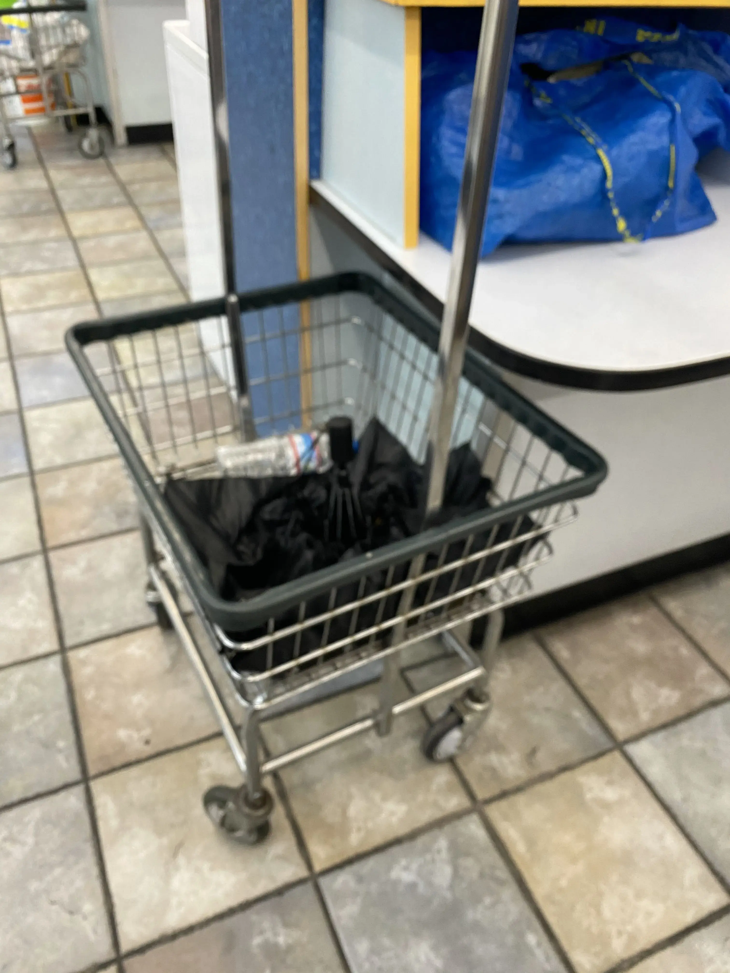 Burbank Wash & Dry - Image 15