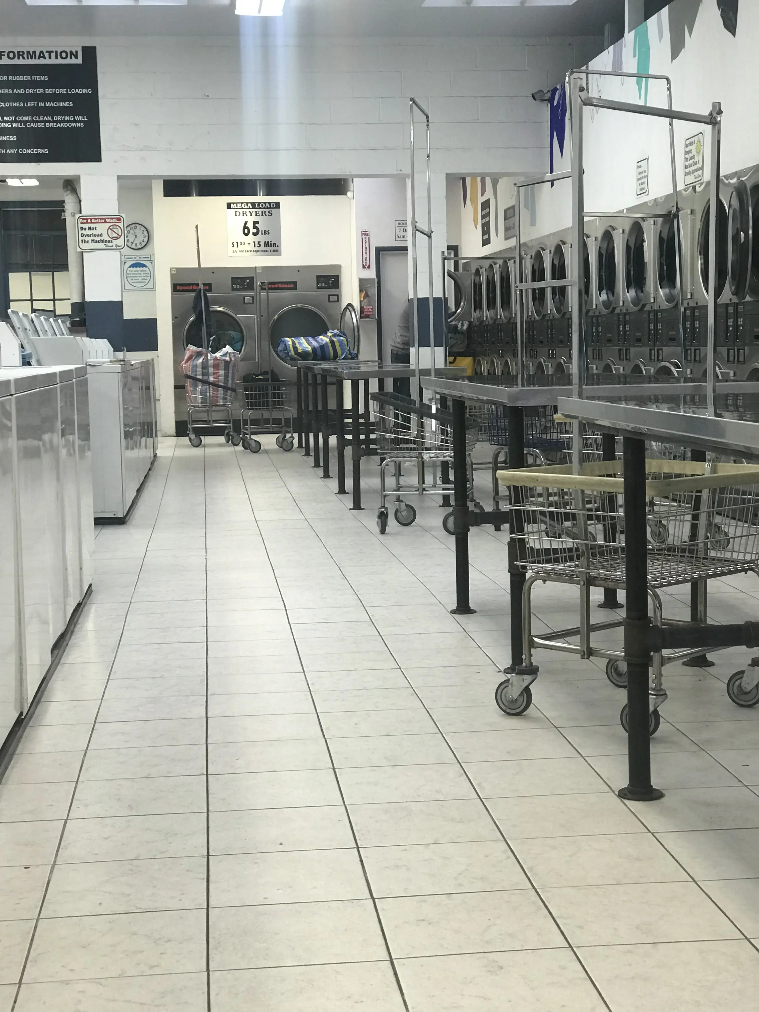 Burlingame Laundromat thumbnail 13
