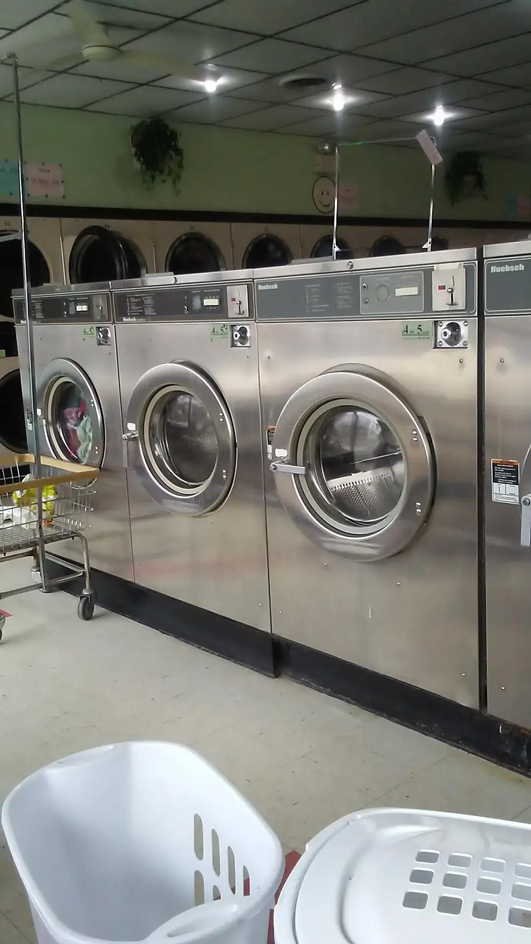 Burnham Laundromat - Image 11