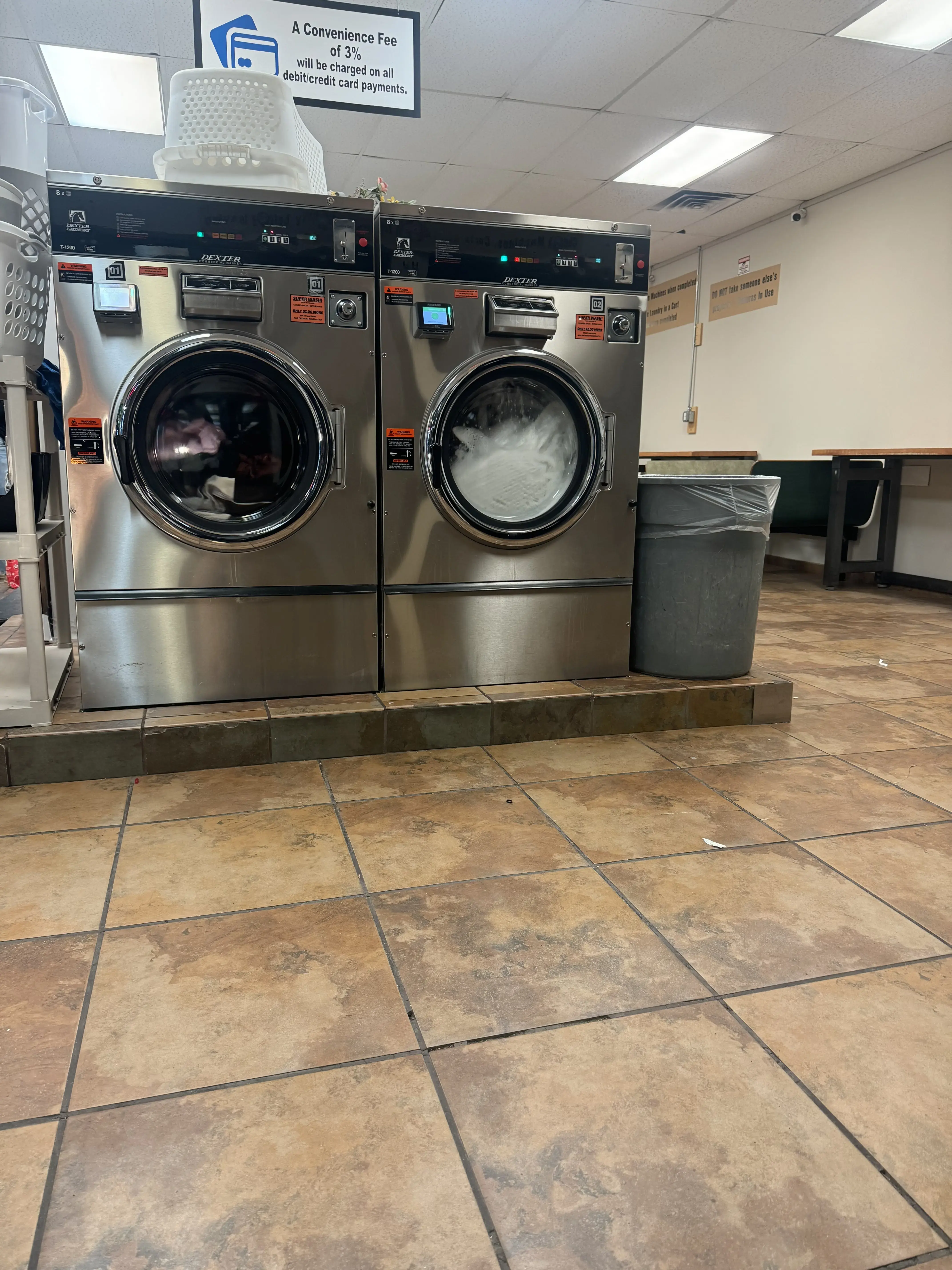 Burnsville Laundromat - Image 2