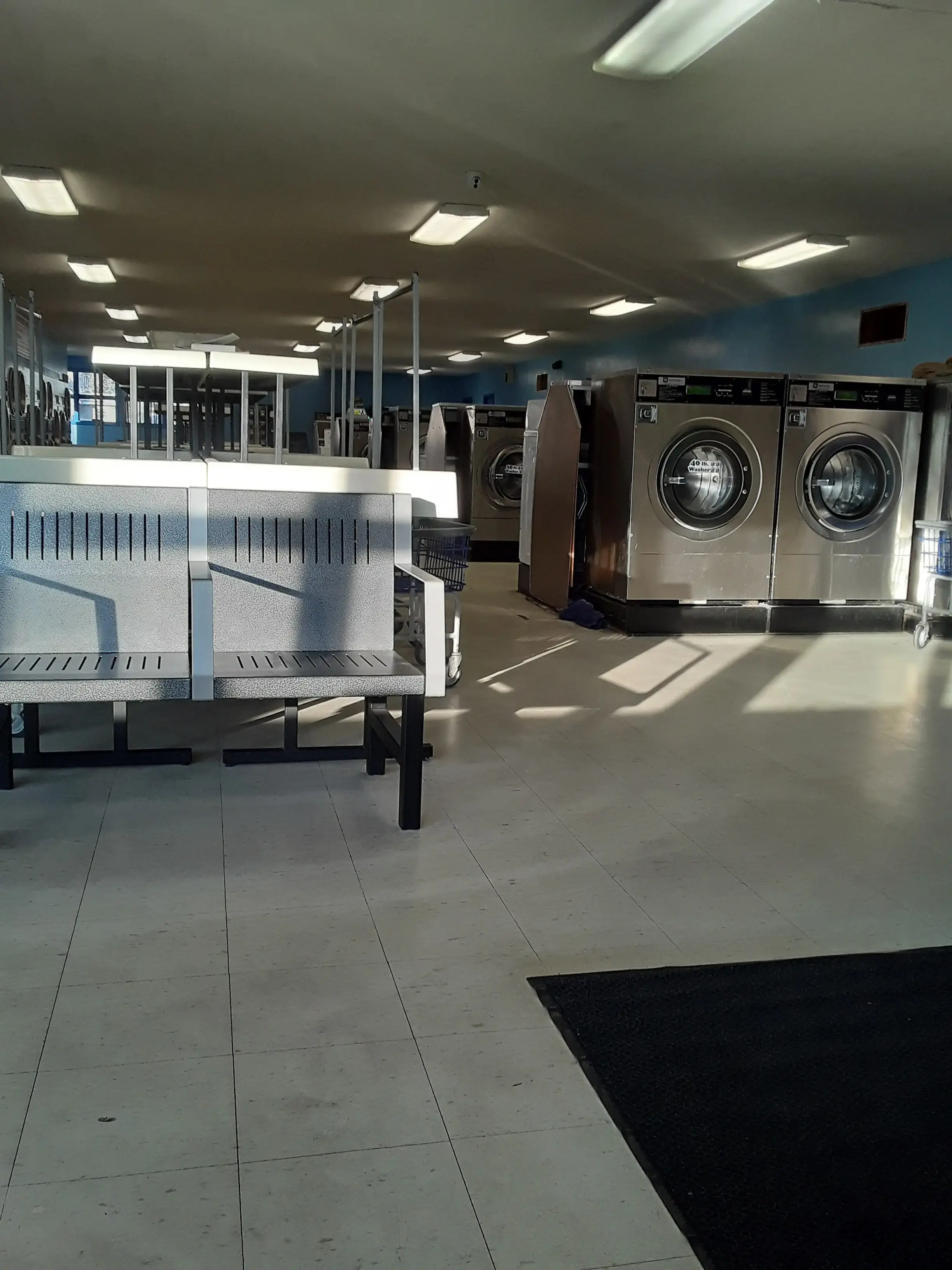 Burton's Laundry - Image 19