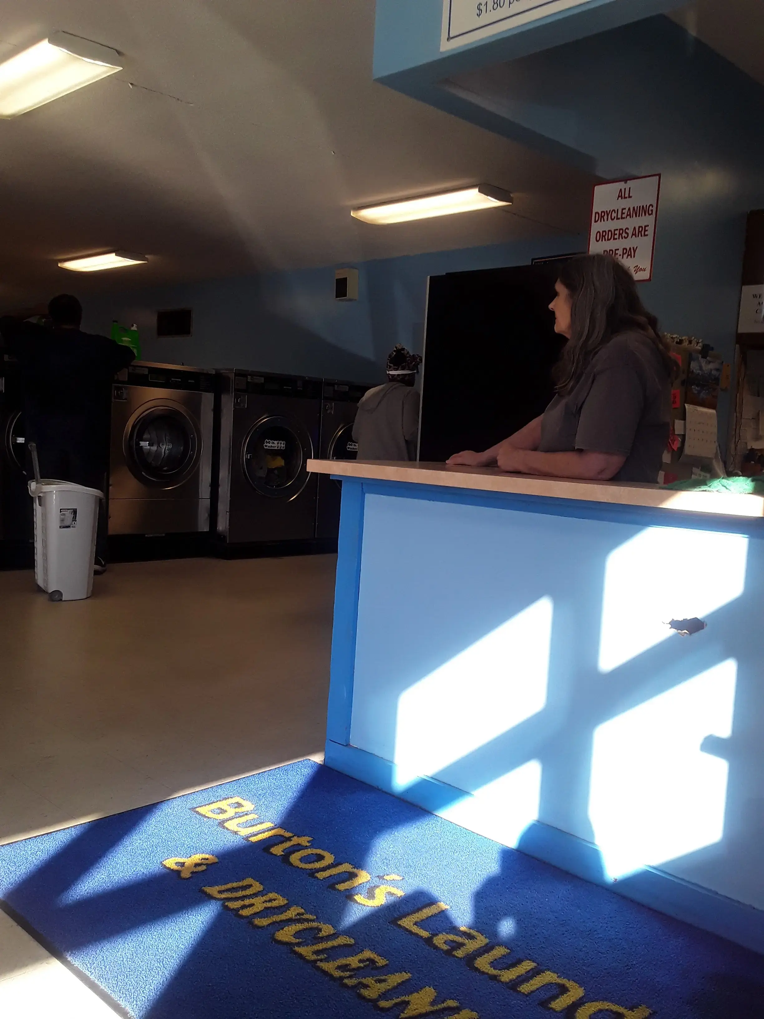 Burton's Laundry - Image 13