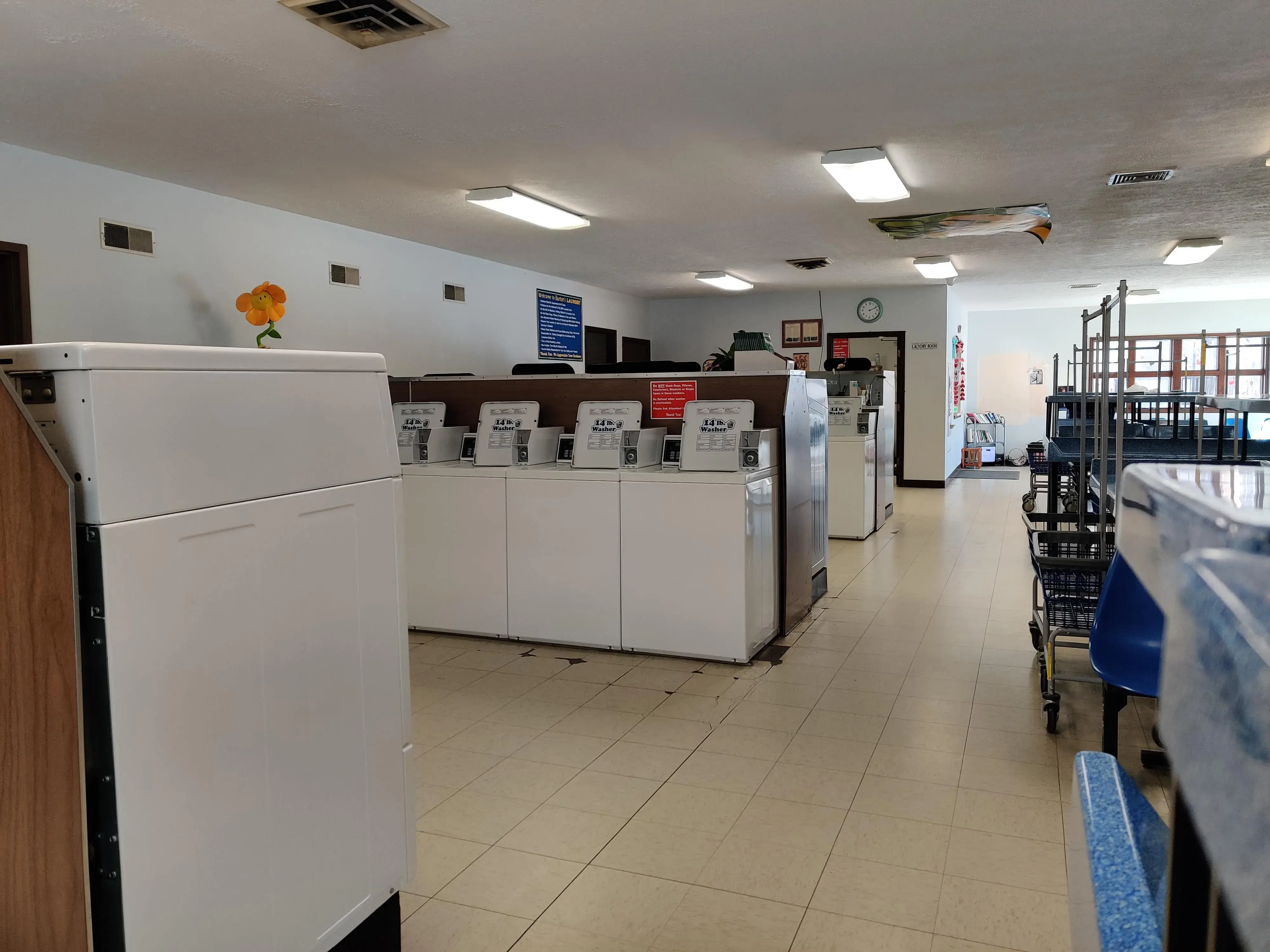 Burton's Laundry - Image 17