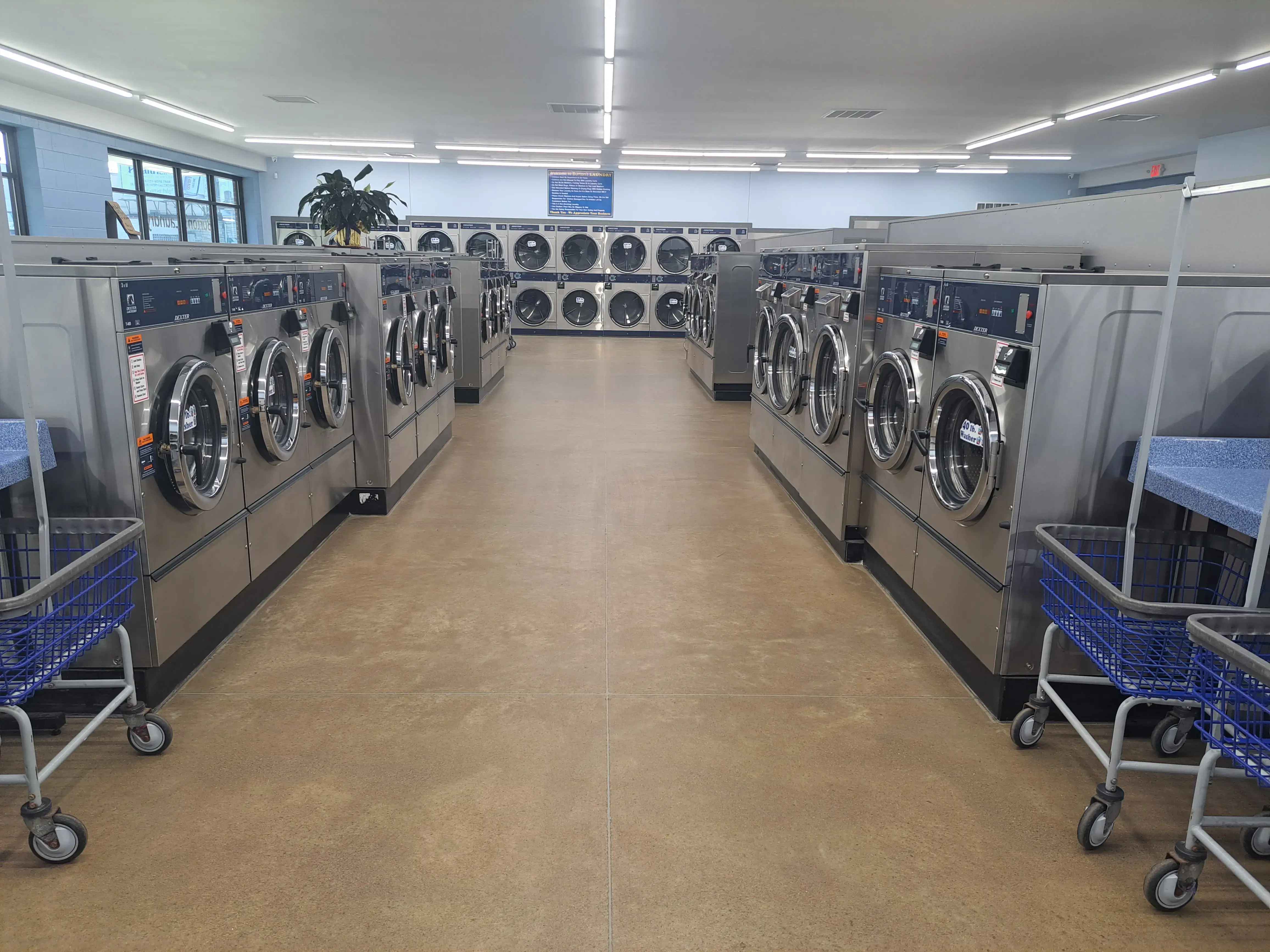 Burton's Laundry - Image 9