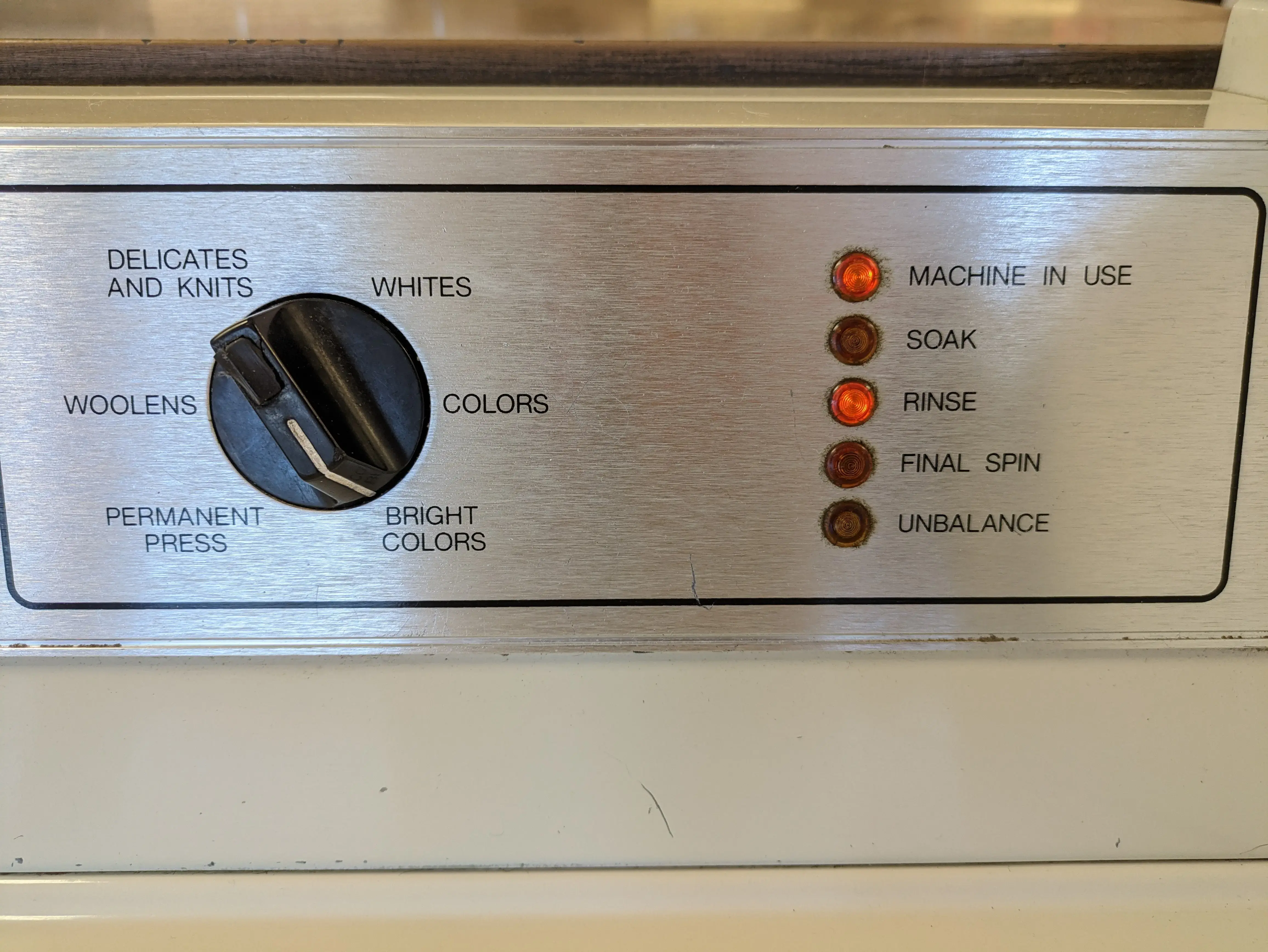 Busy Bee Coin Laundries thumbnail 11