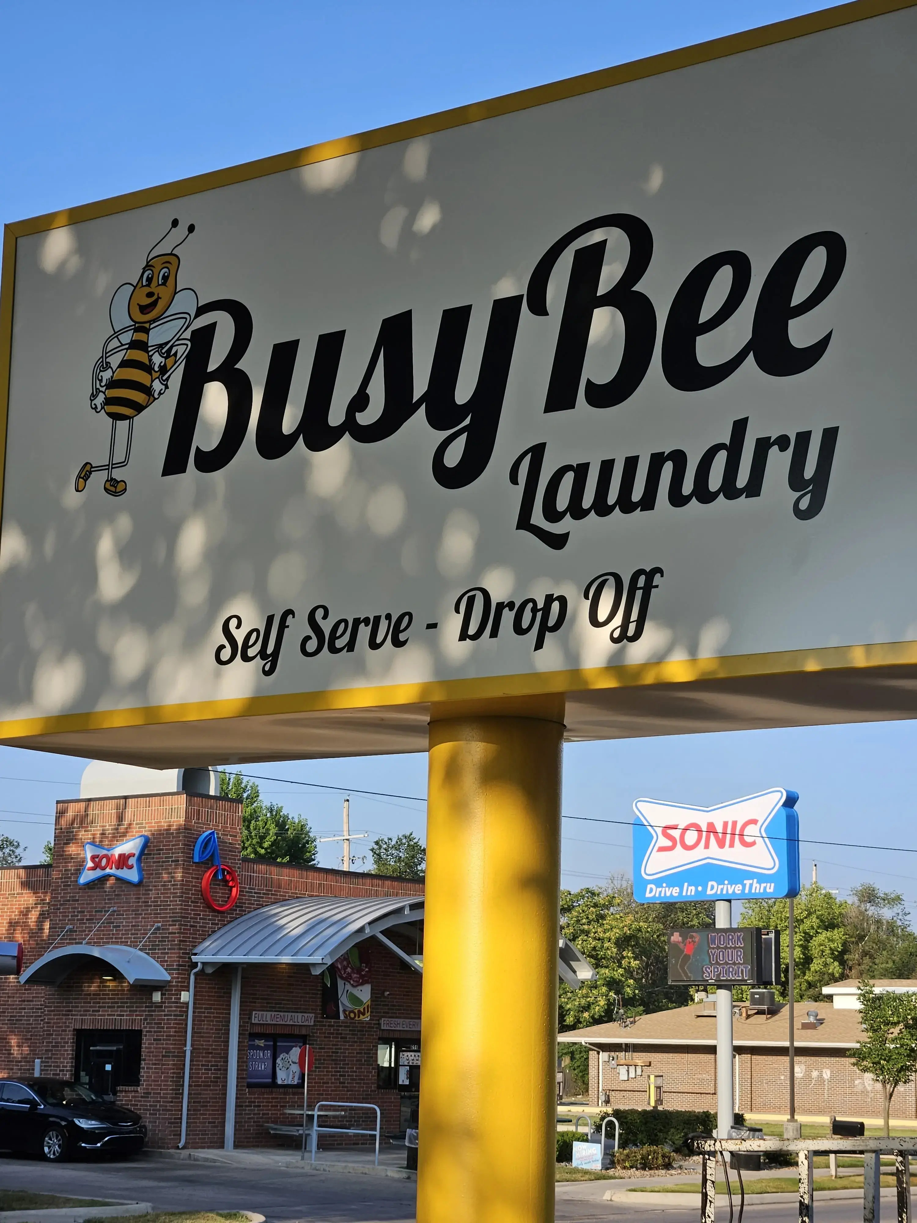 Busy Bee Laundry - Image 6