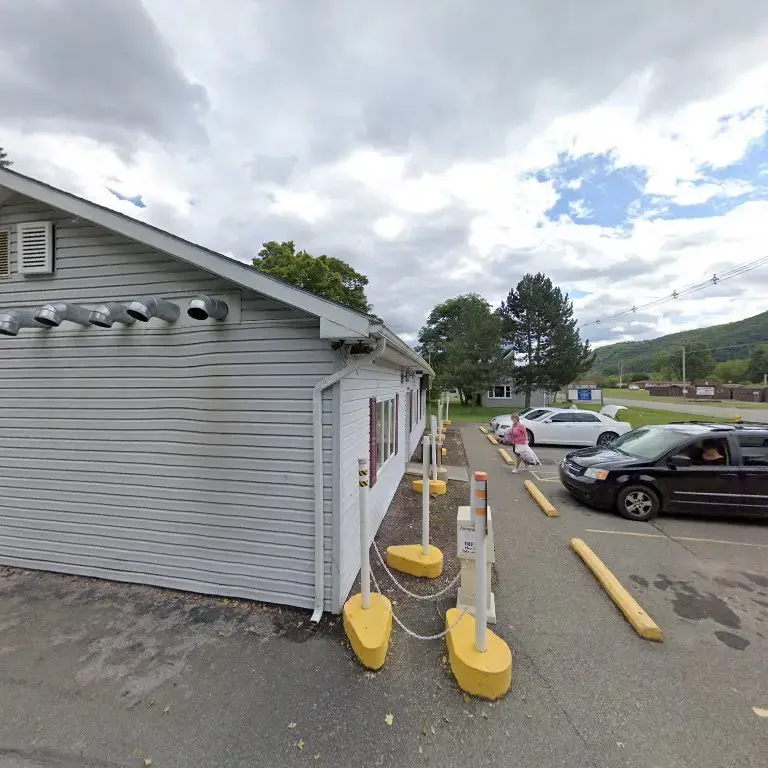 Busy Bubbles Laundromat thumbnail 4