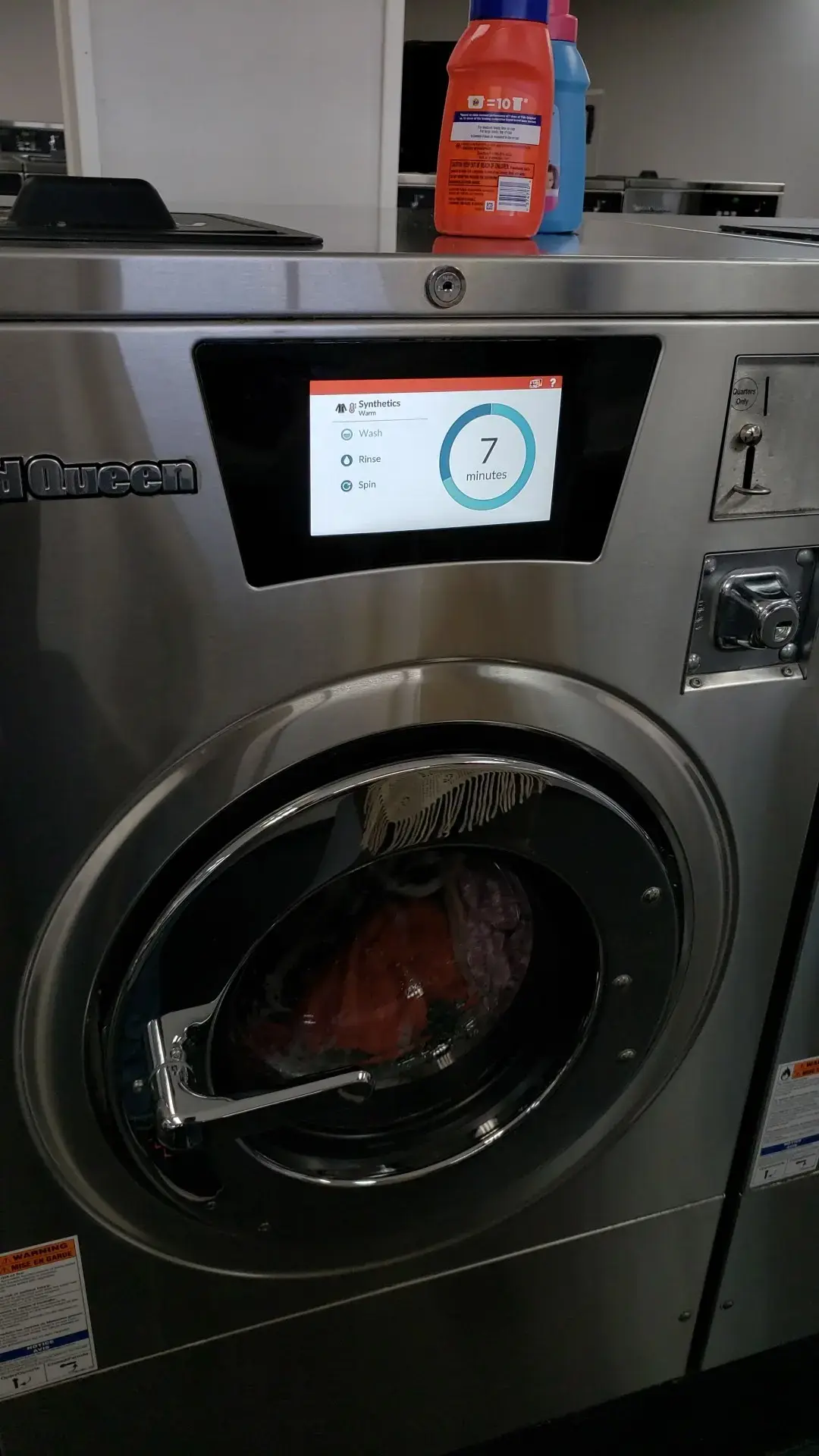 Busy Bubblez Laundromat - Image 20