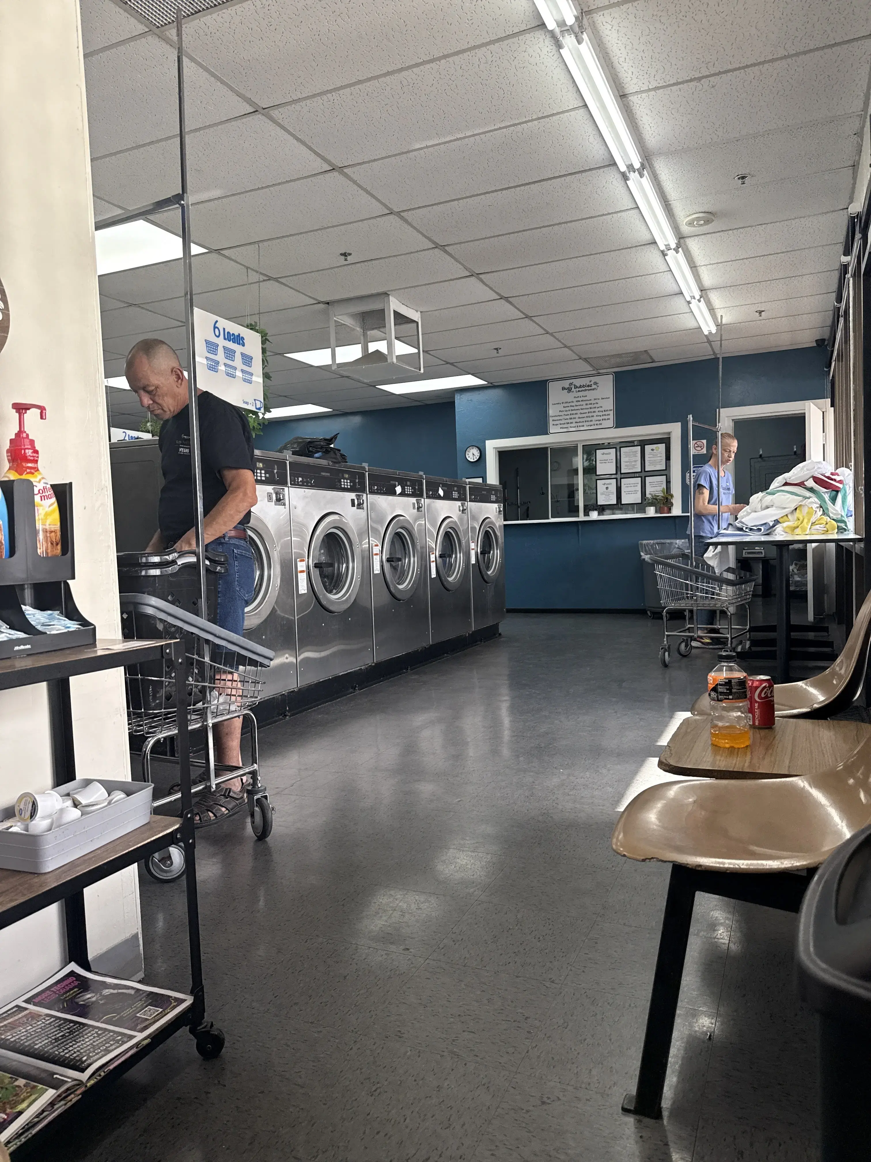 Busy Bubblez Laundromat - Image 8