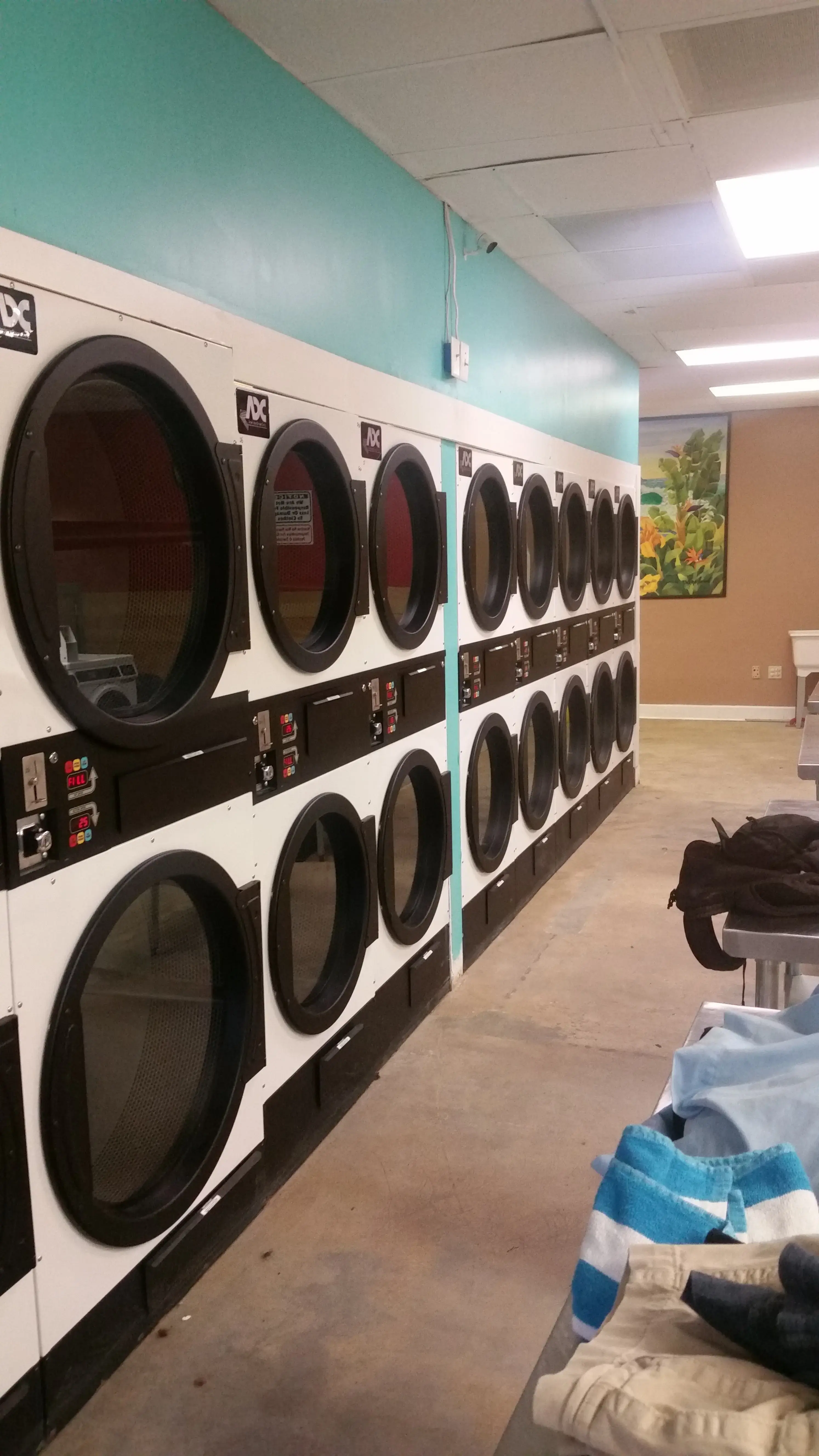 Busy Mamas Laundry thumbnail 20