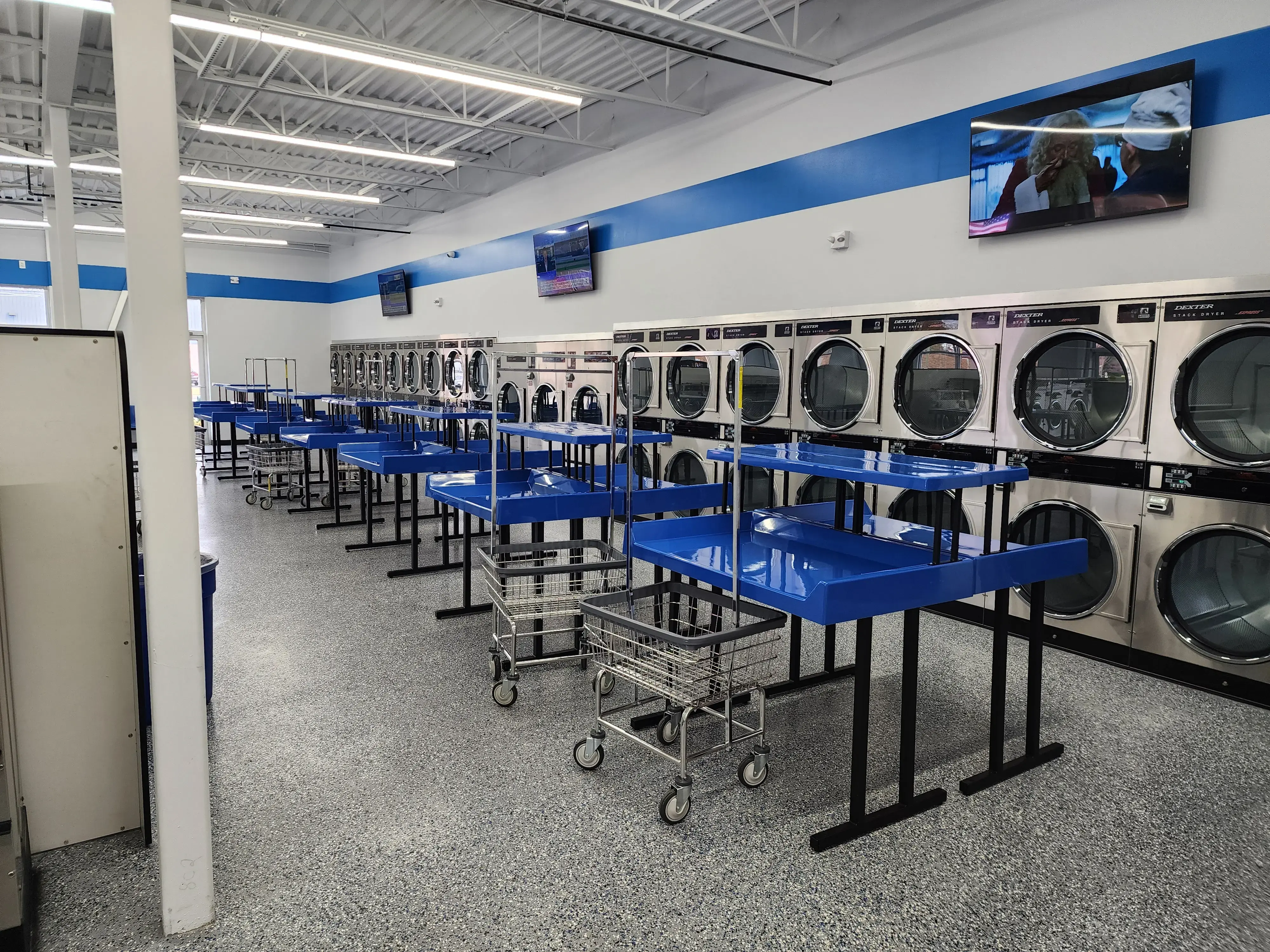 Buzz Thru Laundromat thumbnail 18