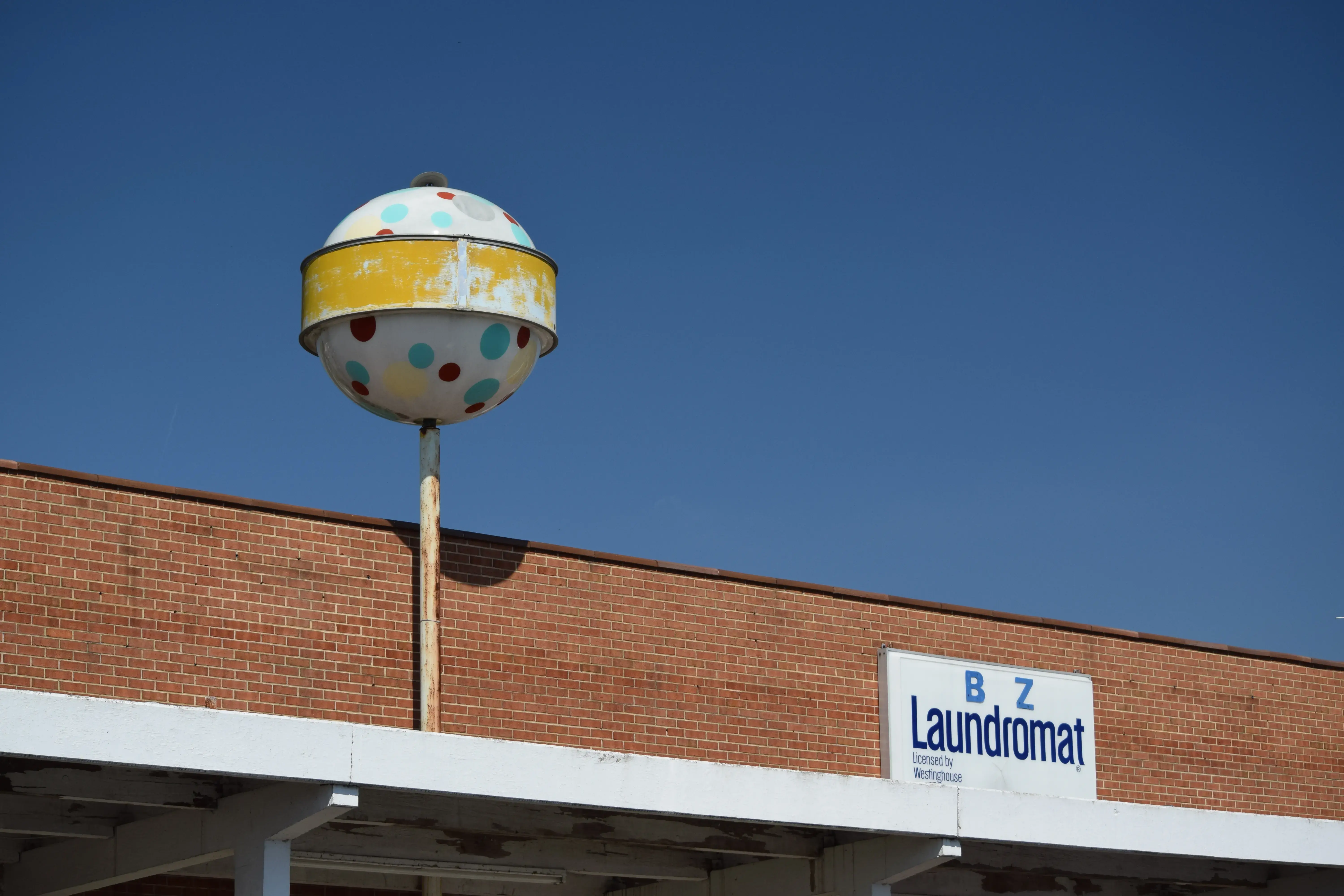 BZ Laundromat thumbnail 5