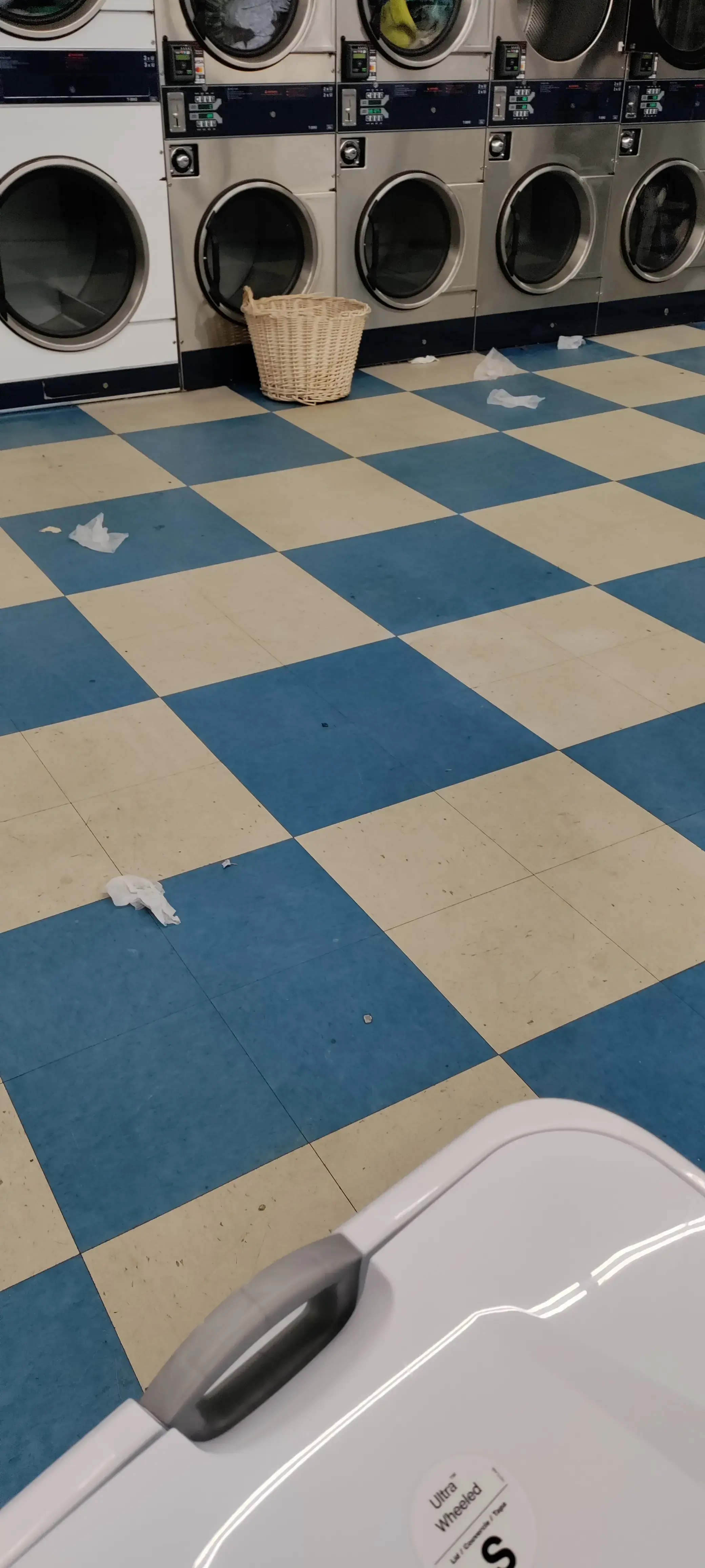 Cactus Laundromat thumbnail 5