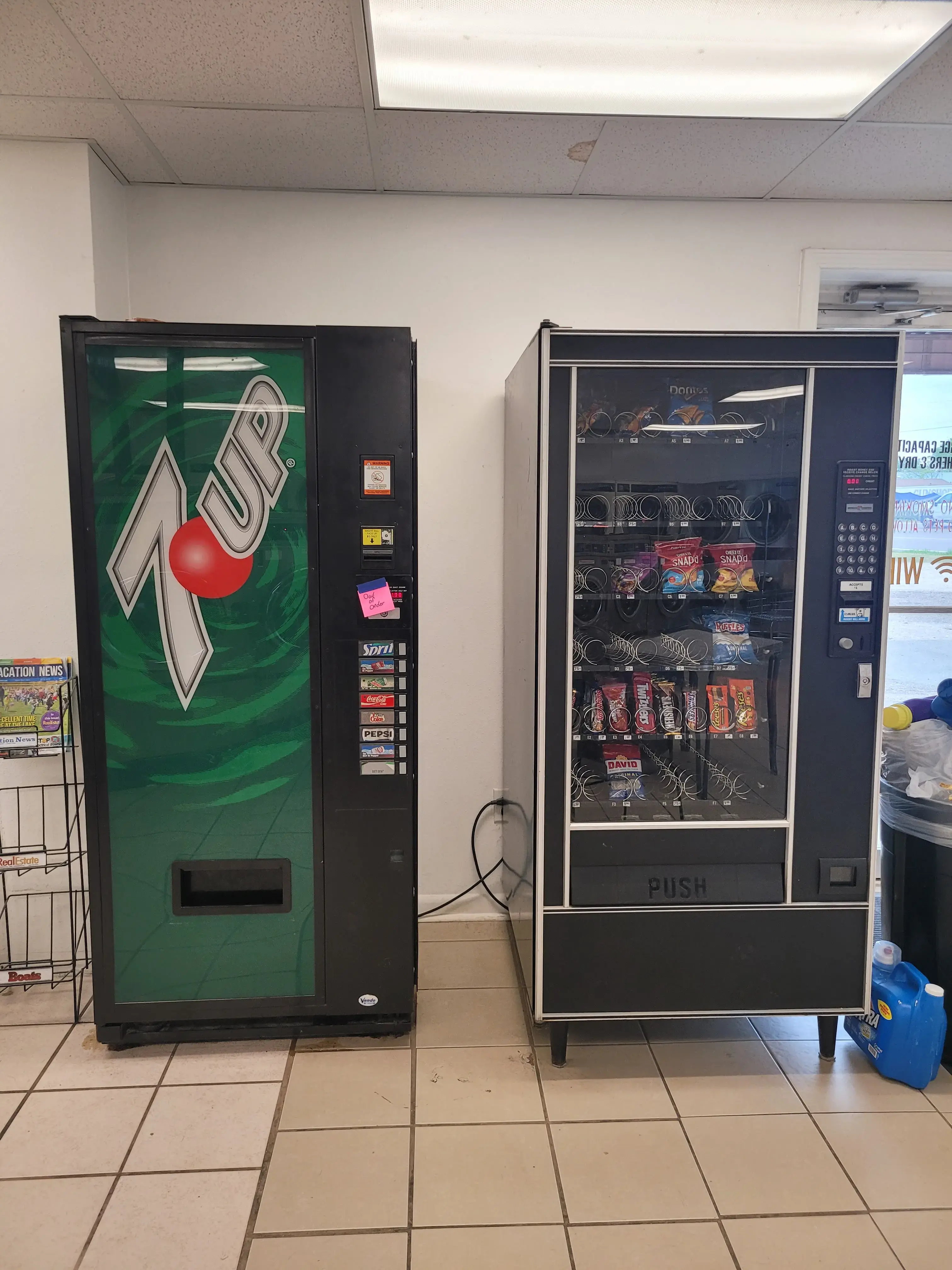 Cagle's Lake Laundry thumbnail 4